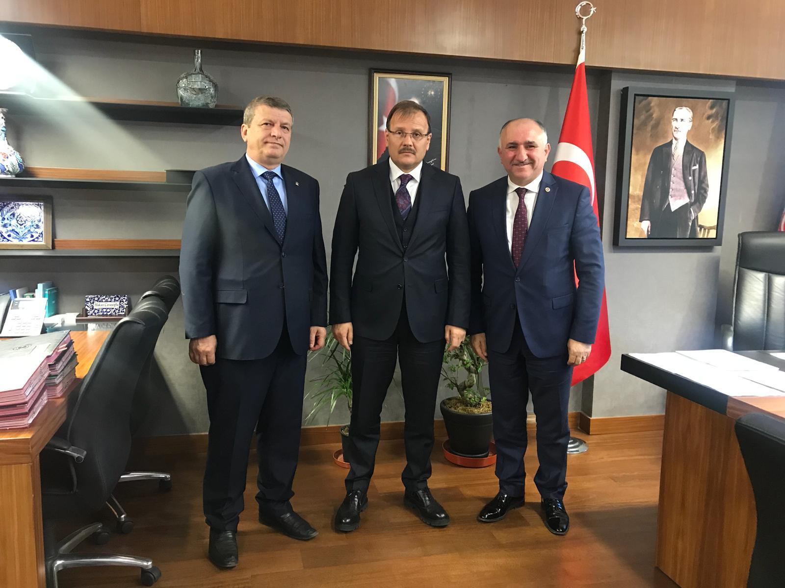 BAŞKAN ÇAĞLAYAN BURSA MİLLETVEKİLLERİ İLE GÖRÜŞTÜ 