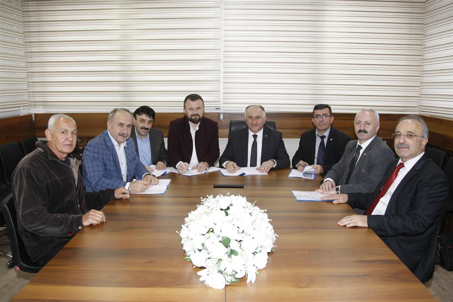 HİZMET İŞ SENDİKASI İLE TOPLU İŞ SÖZLEŞMESİ İMZALANDI 