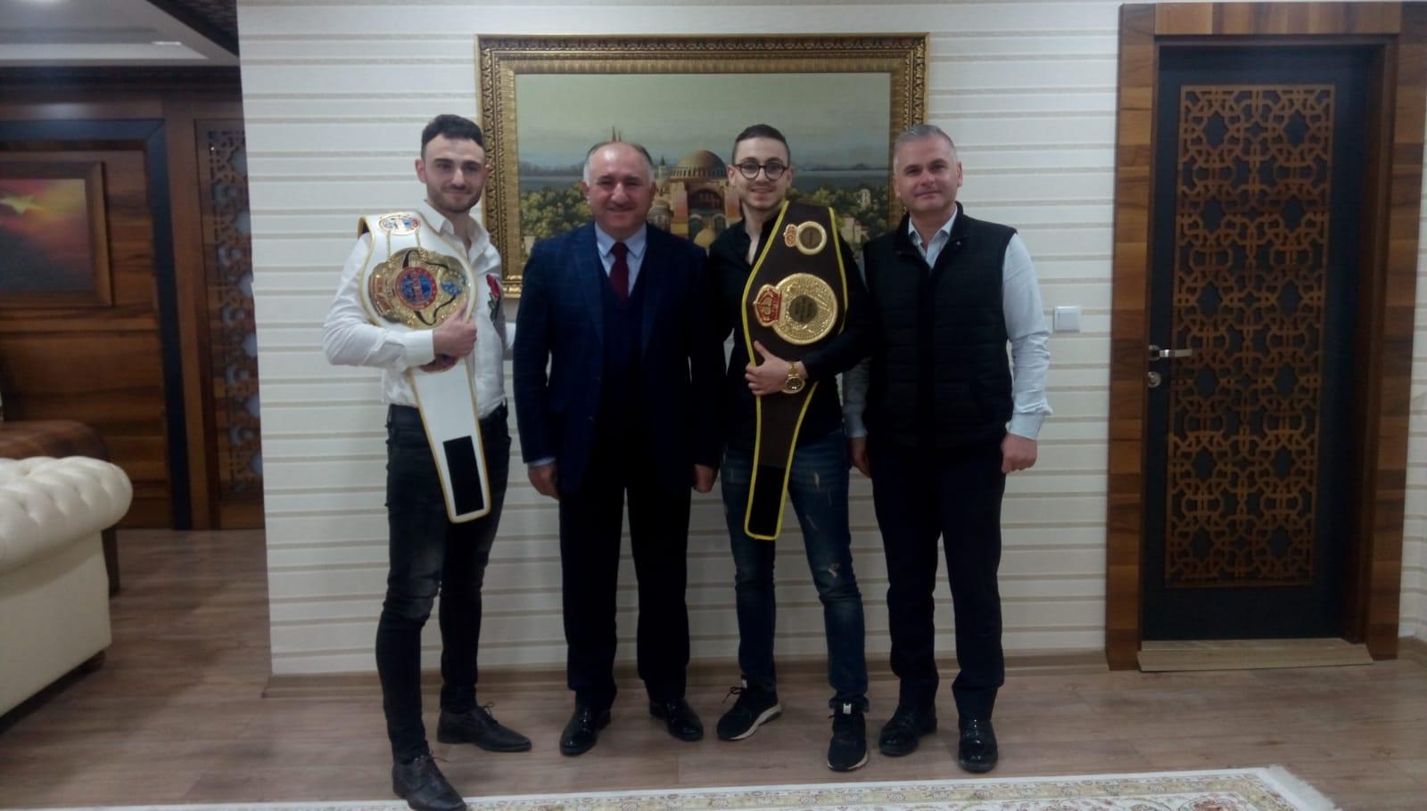 BAŞKAN ÇAĞLAYAN ŞAMPİYONU AĞIRLADI 