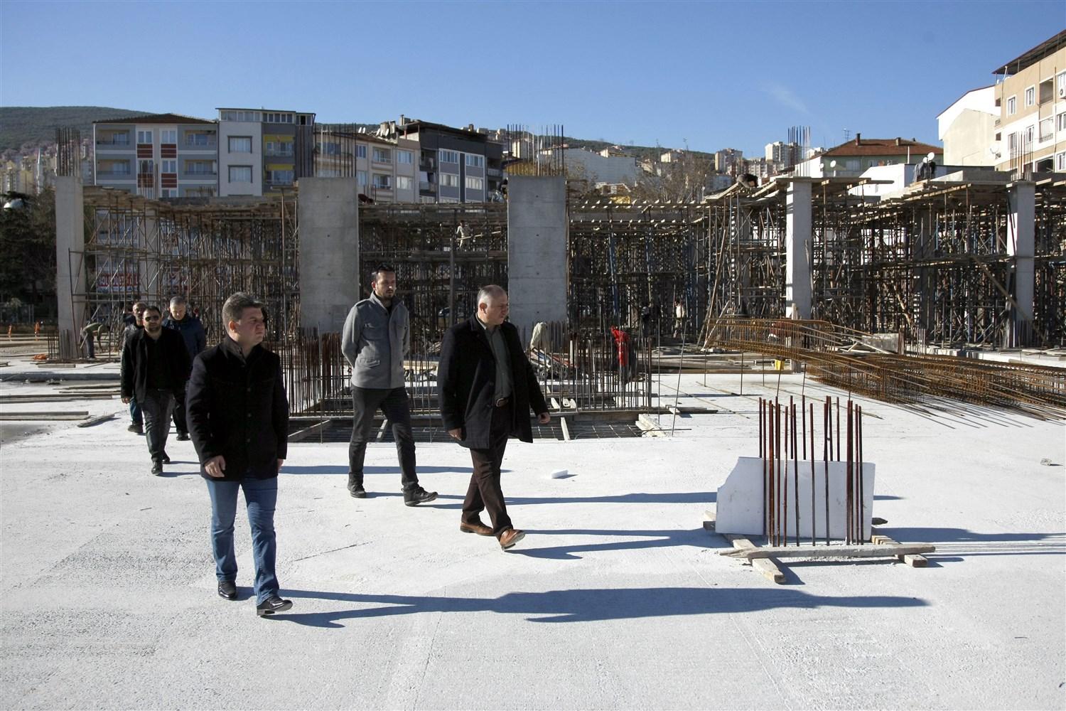 KÜLTÜR MERKEZİ VE KENT MEYDANI PROJESİ ORHANGAZİ'YE BÜYÜK DEĞER KATACAK 