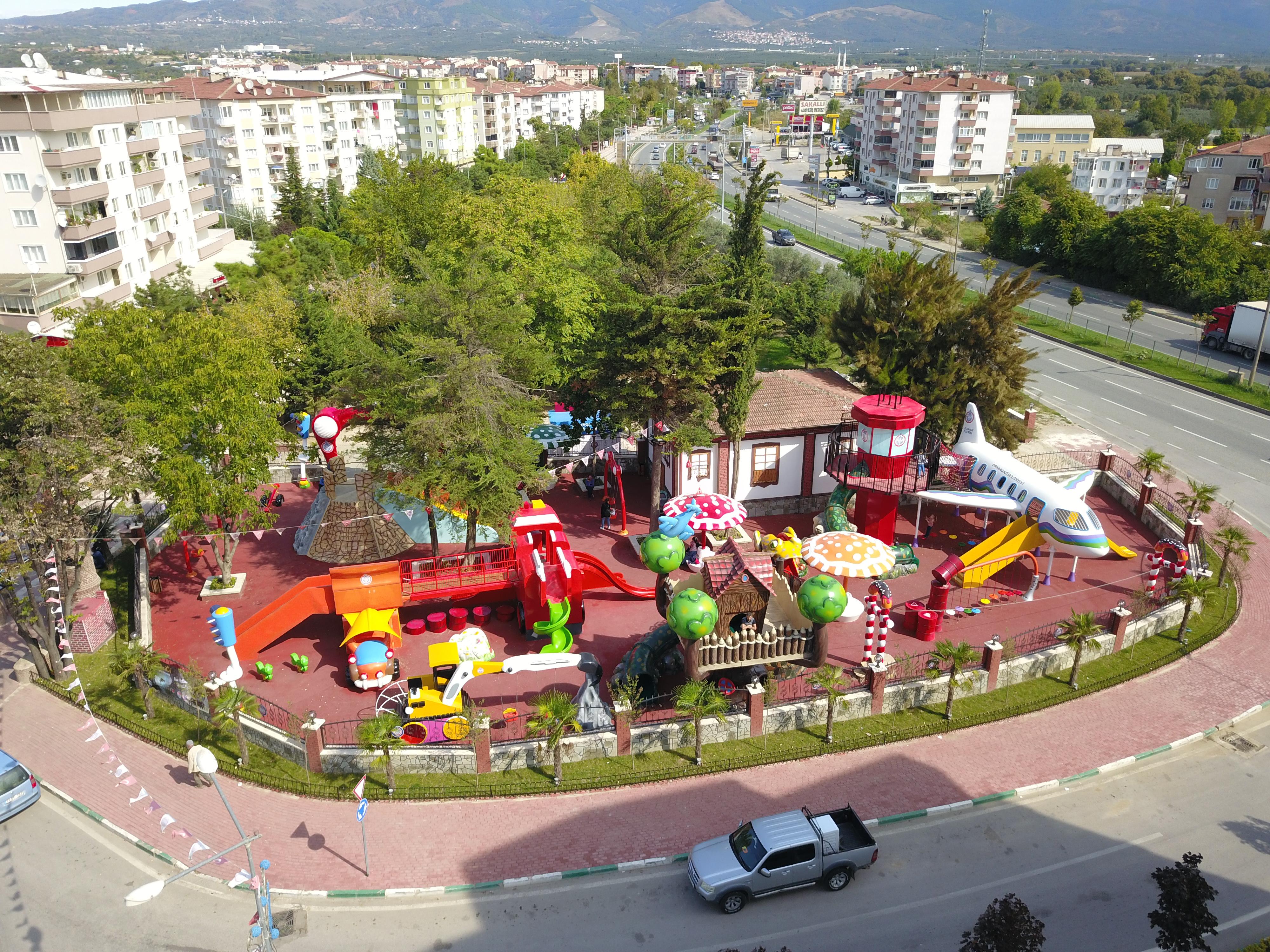 ARABA DÜNYASI PARKI'NA BÜYÜK ÖDÜL 