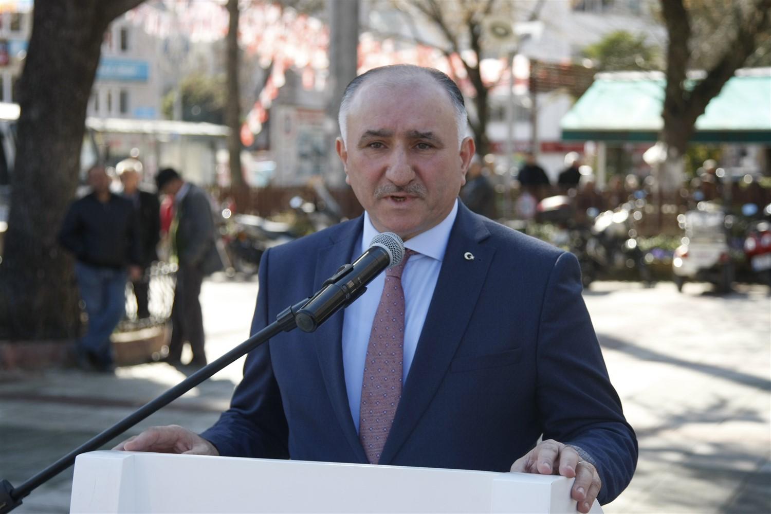 8 MART KADINLAR GÜNÜ KUTLANDI 