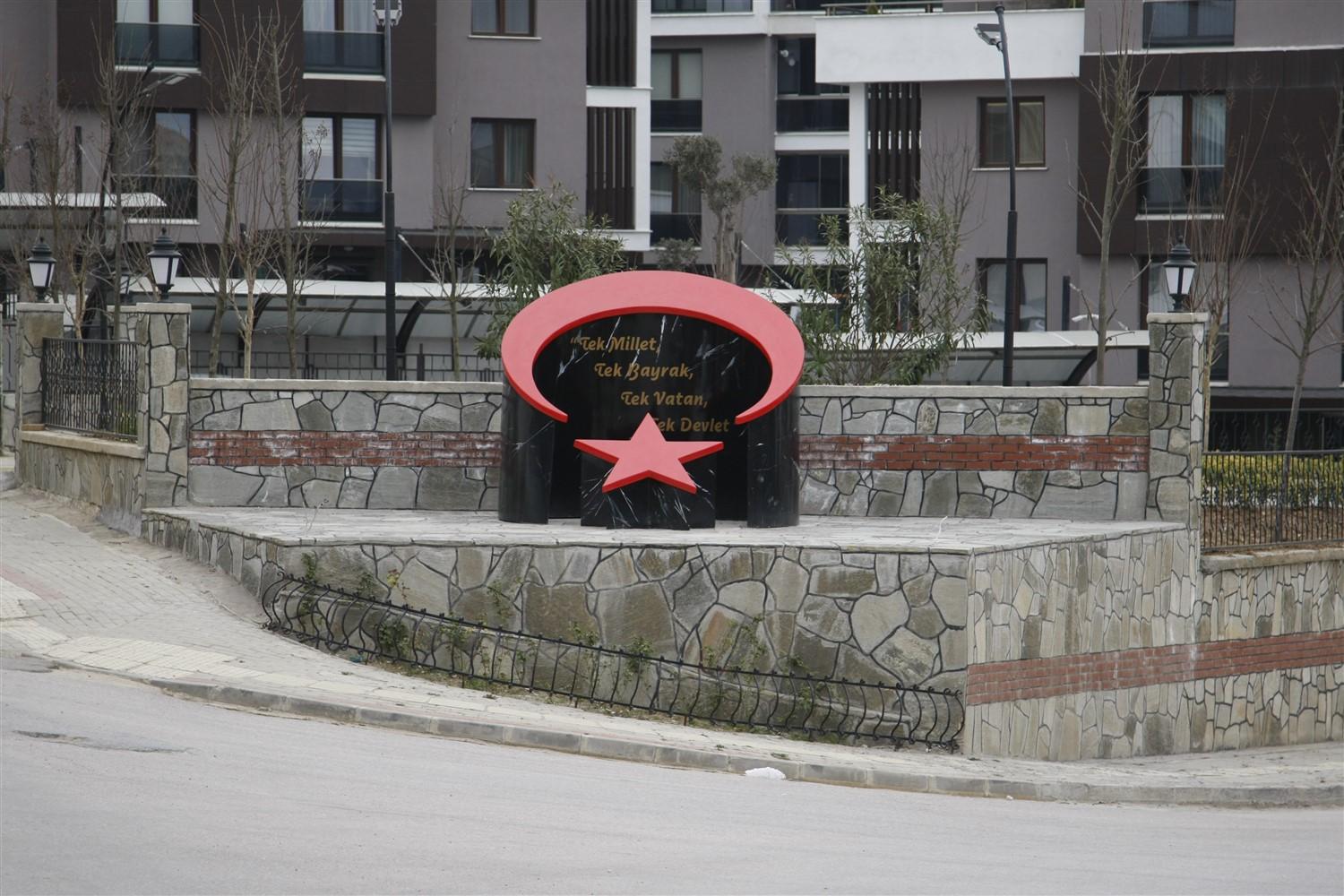 15 TEMMUZ ŞEHİTLER PARKI TAMAMLANIYOR 