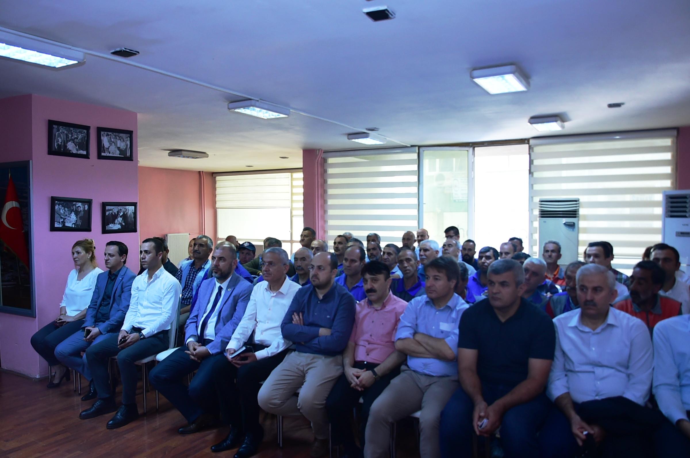 ETİK GÜNÜ HAFTASINDA SEMİNER DÜZENLENDİ 