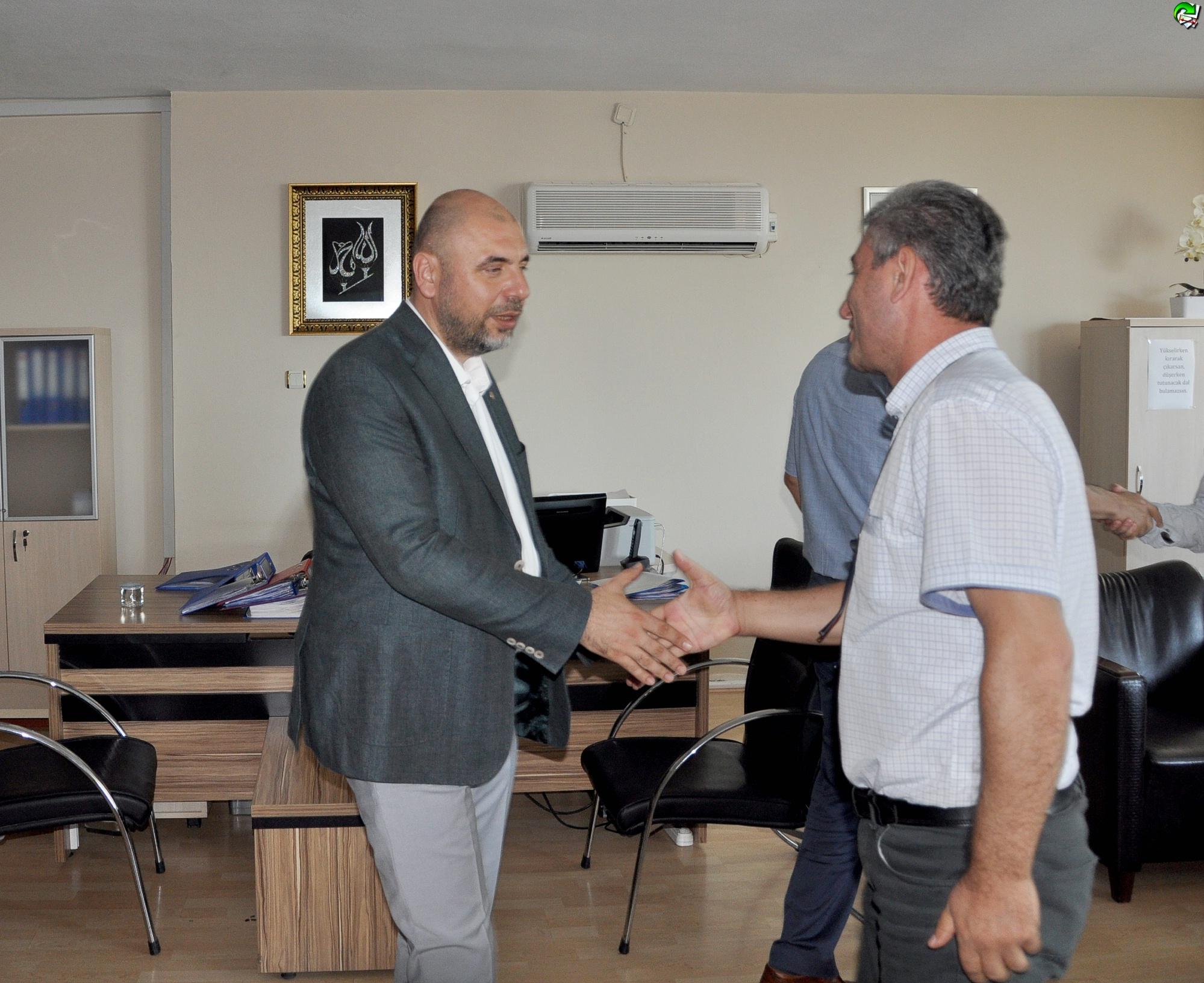 BAŞKAN AYDIN, BELEDİYE PERSONELİ İLE BAYRAMLAŞTI 