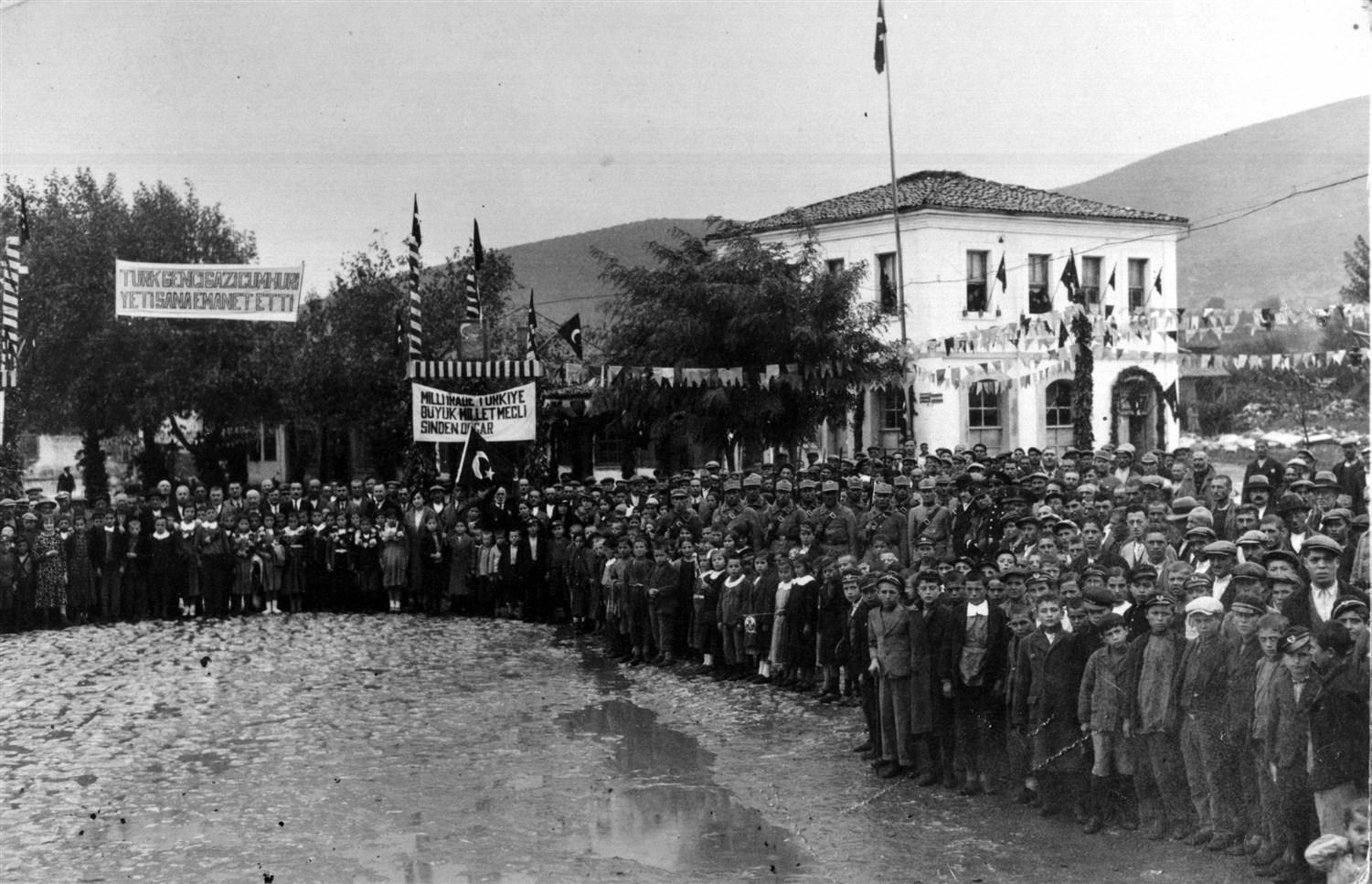10 EYLÜL ORHANGAZİ'NİN KURTULUŞ PROGRAMI 