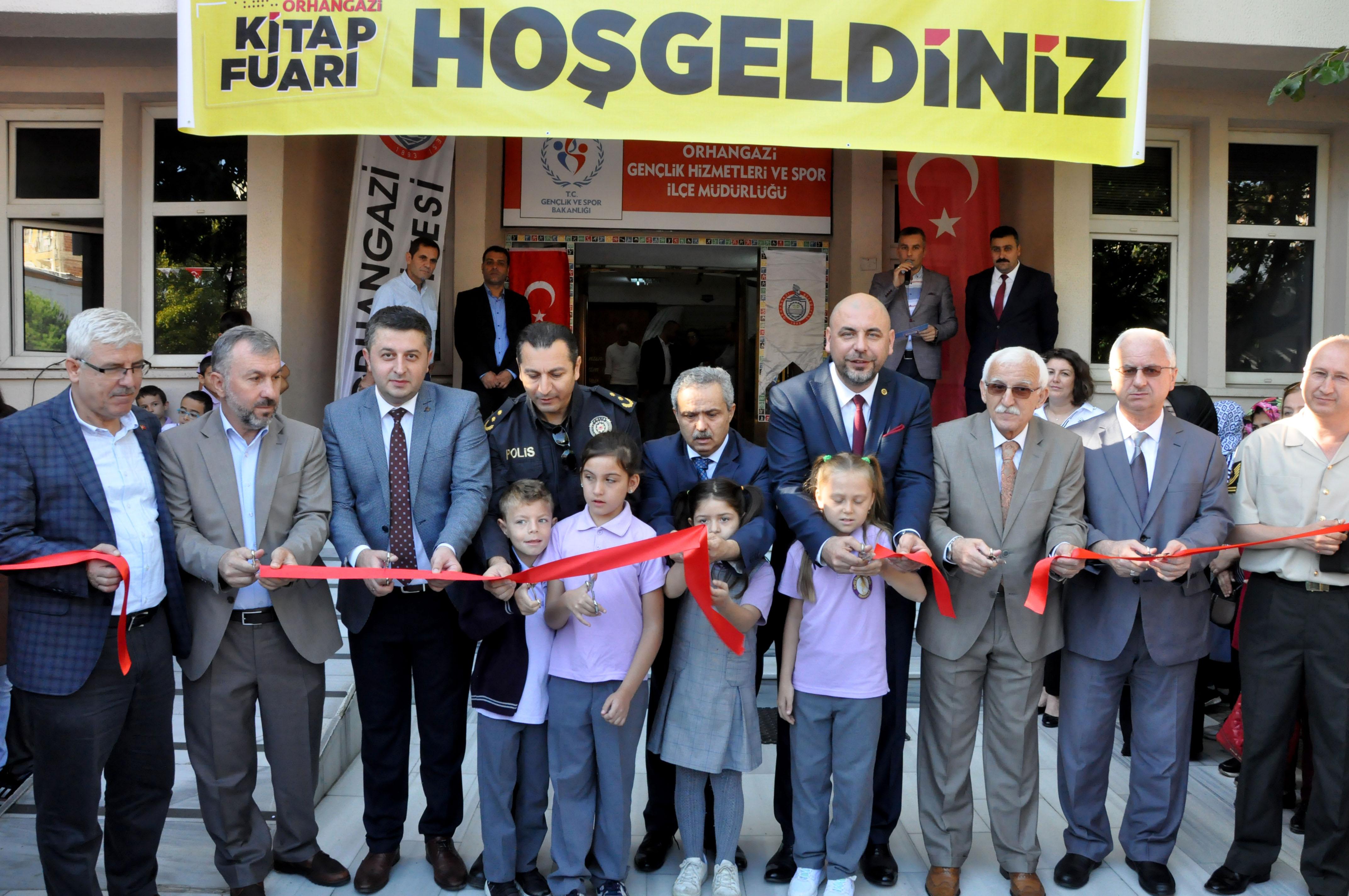 ORHANGAZİ KİTAP FUARI BAŞLADI 