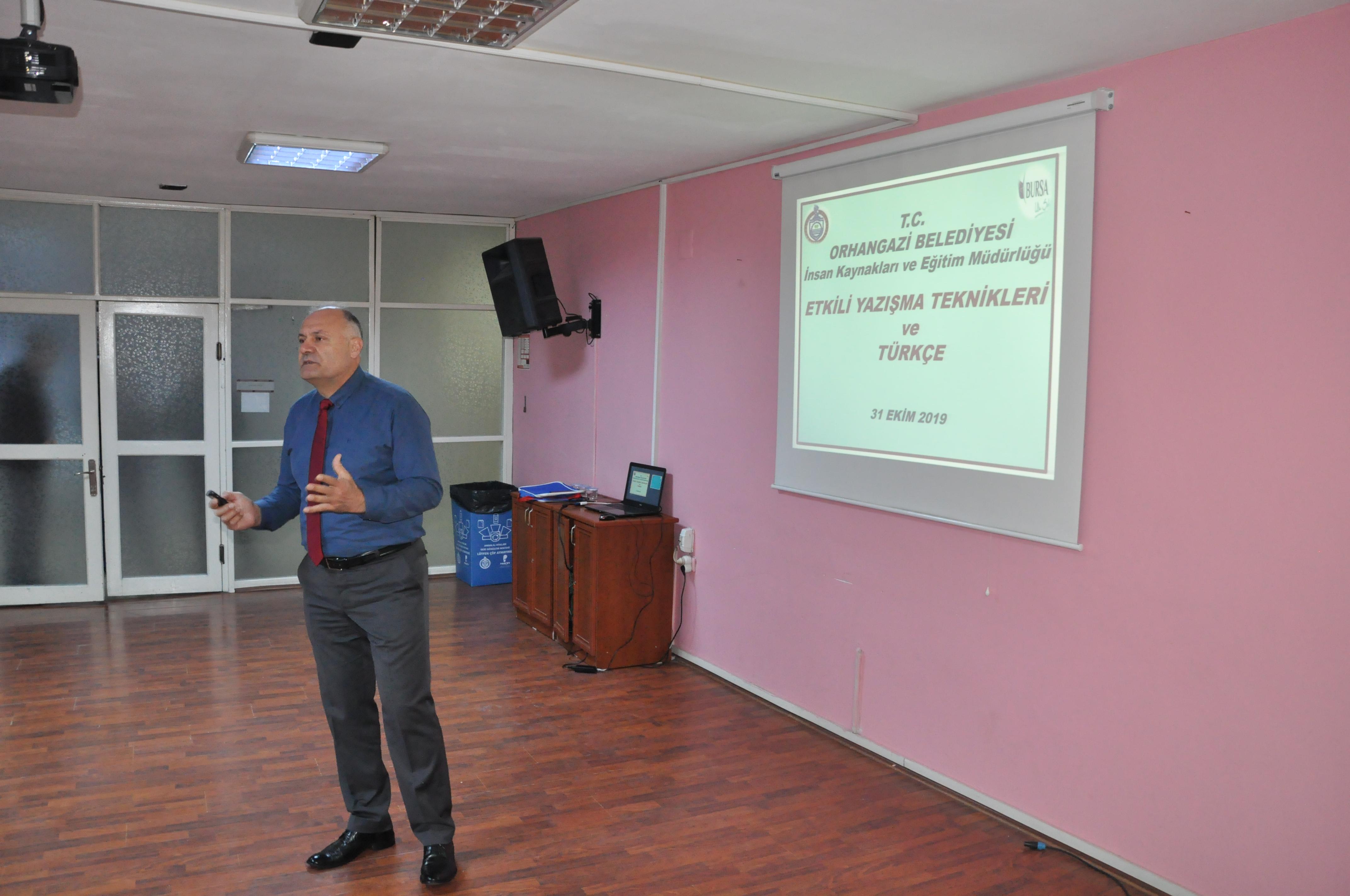 İNSAN KAYNAKLARI VE EĞİTİM MÜDÜRLÜĞÜNDEN HİZMET İÇİ EĞİTİMLERİNE DEVAM 