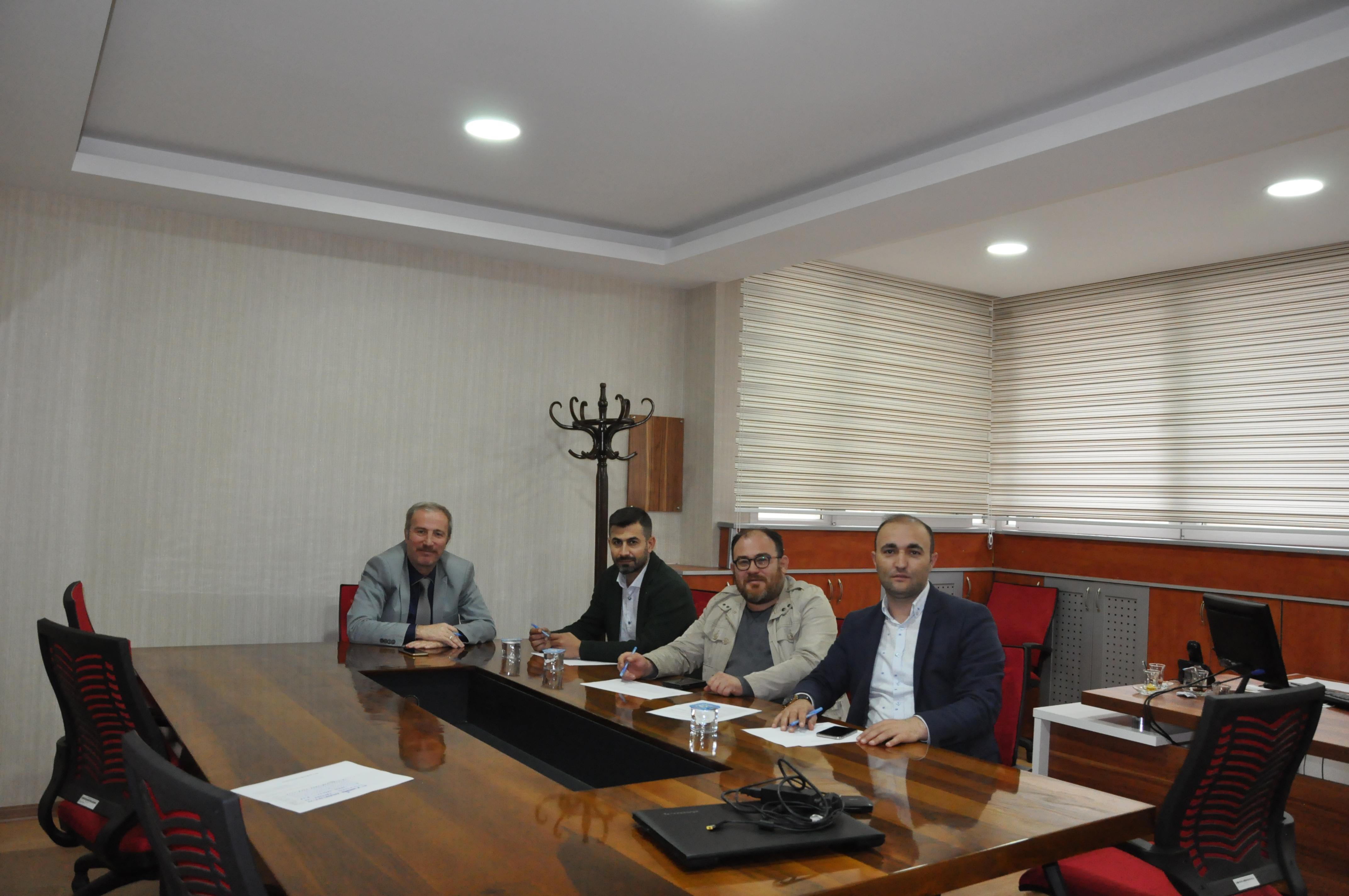 FESTİVAL İÇİN FOTOĞRAFLAR YARIŞTI 