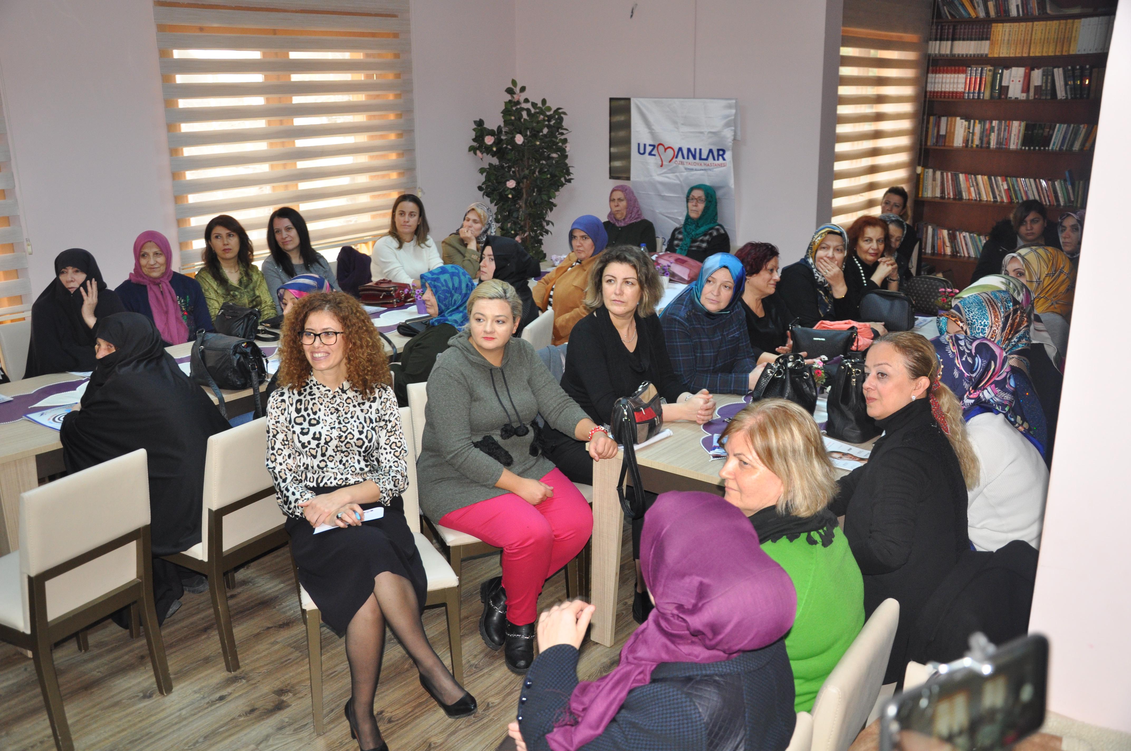 KADIN SAĞLIĞI İLE İLGİLİ SEMİNER DÜZENLENDİ 