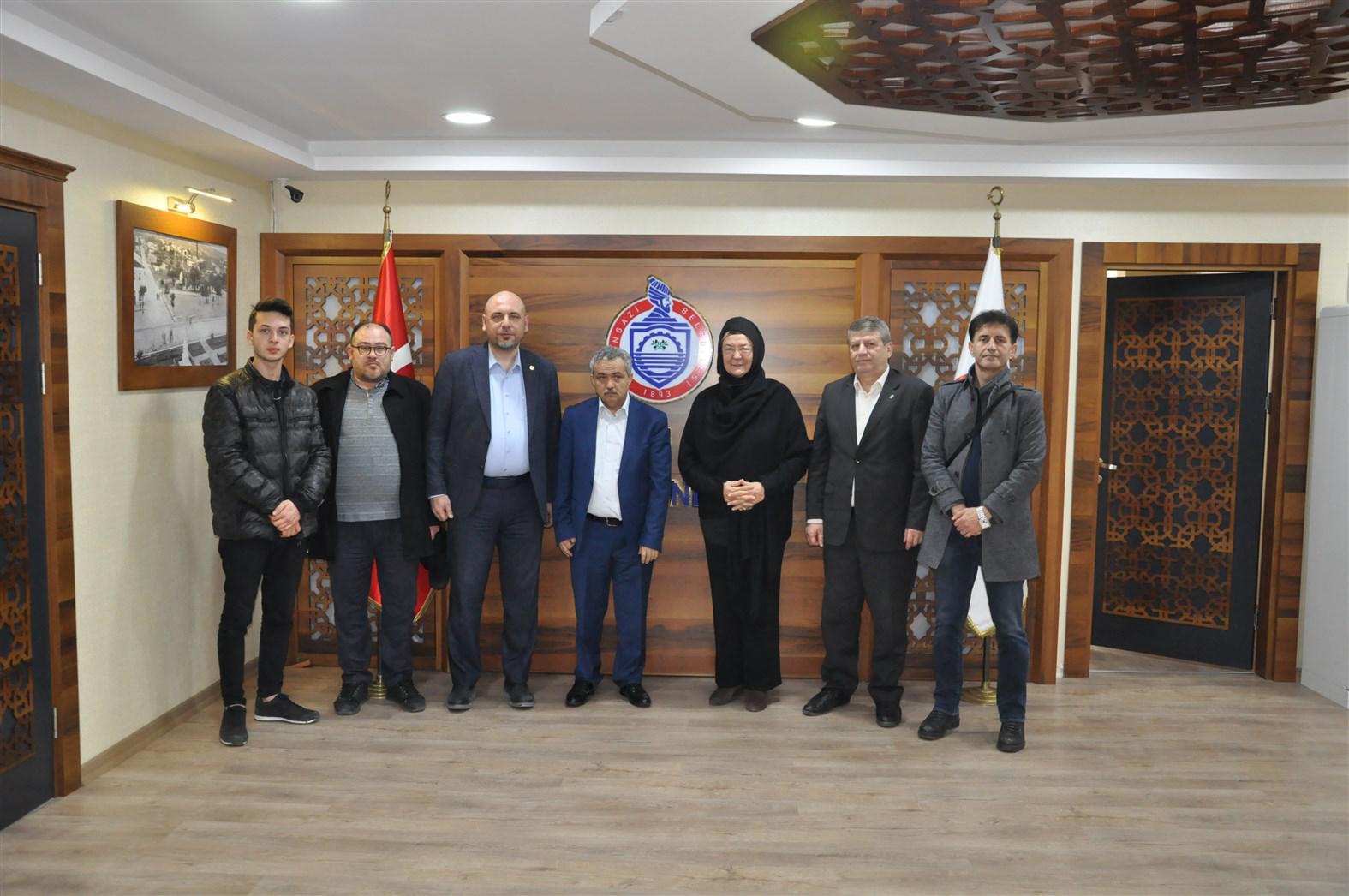 ÜMİT MERİÇ’TEN SÜPRİZ ZİYARET 