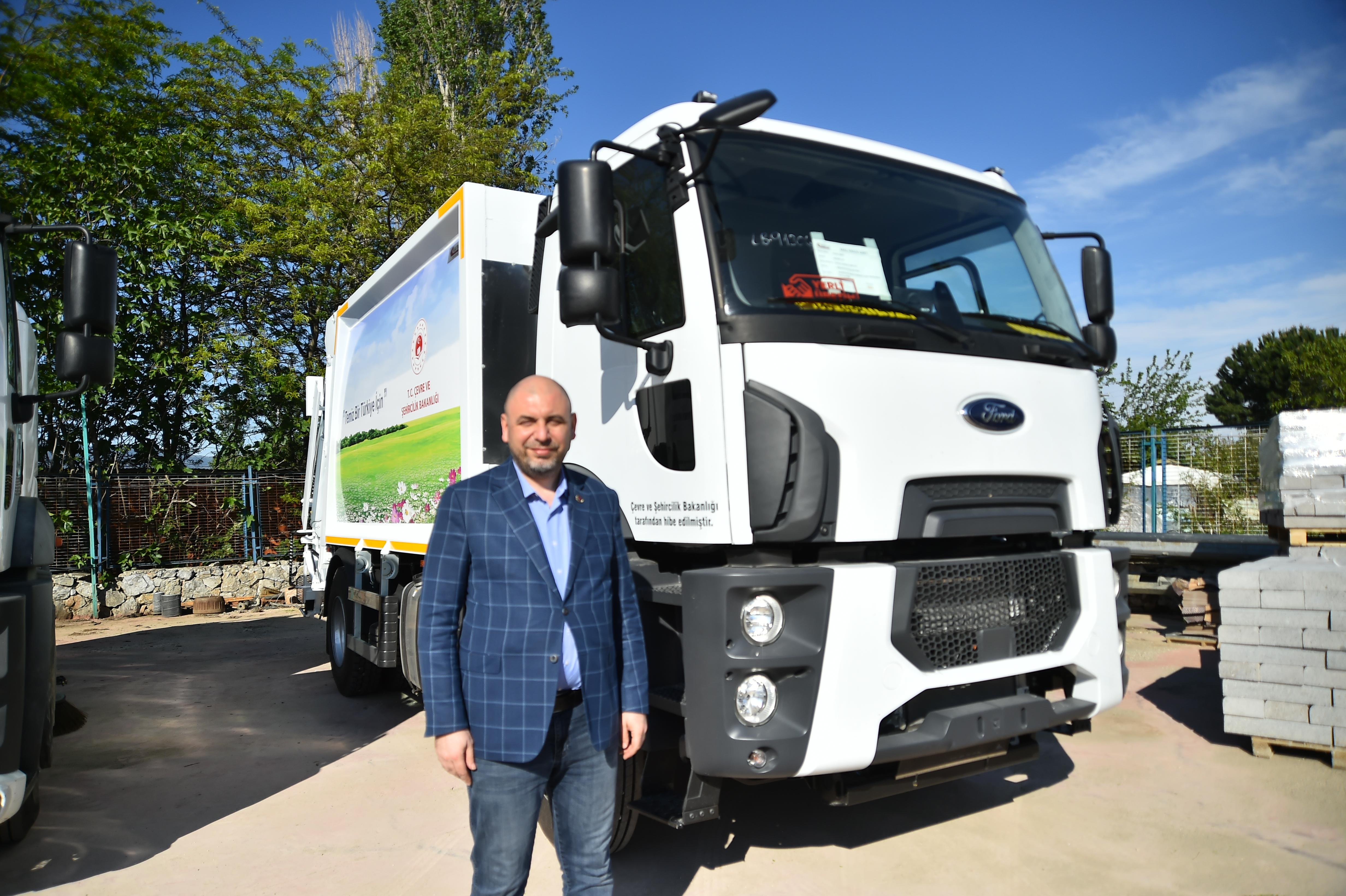 BAKANLIKTAN ORHANGAZİ BELEDİYESİ´NE HİBE KAMYON 