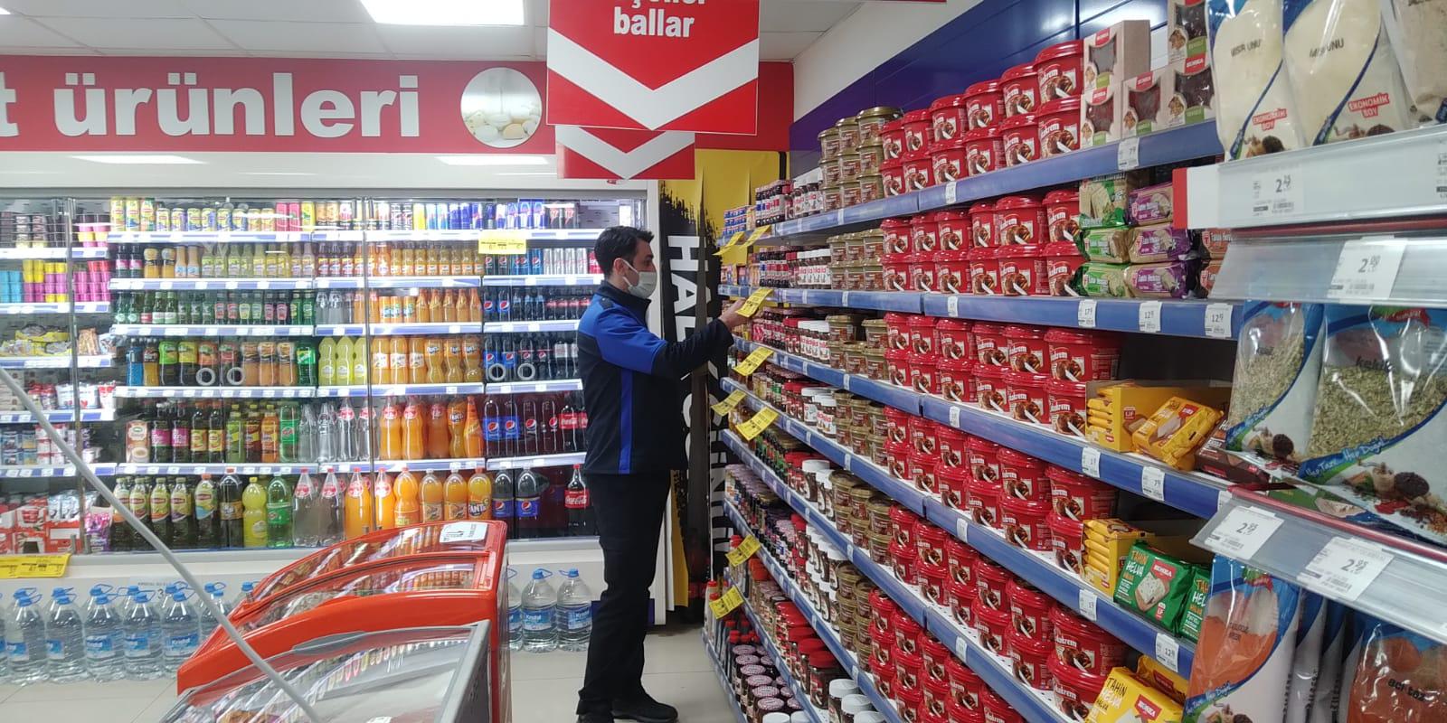 ZABITA EKİPLERİNDEN MARKET DENETİMİ 