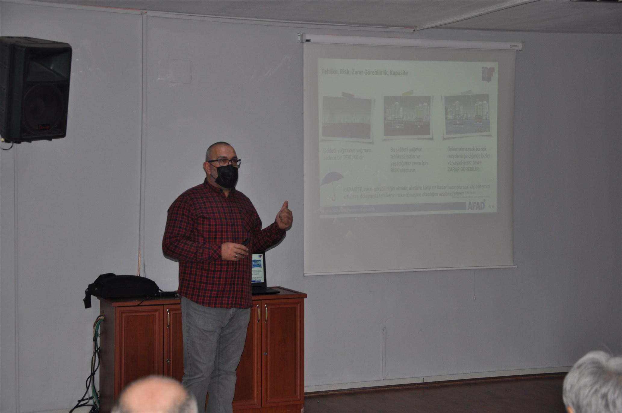 Belediye Personeline Afet Bilinci Eğitimi 