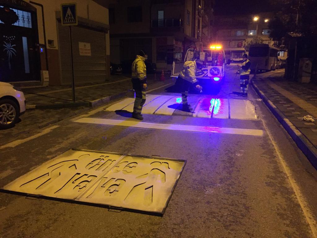 YAYA GEÇİTLERİ GECE YARISI YENİLENDİ 