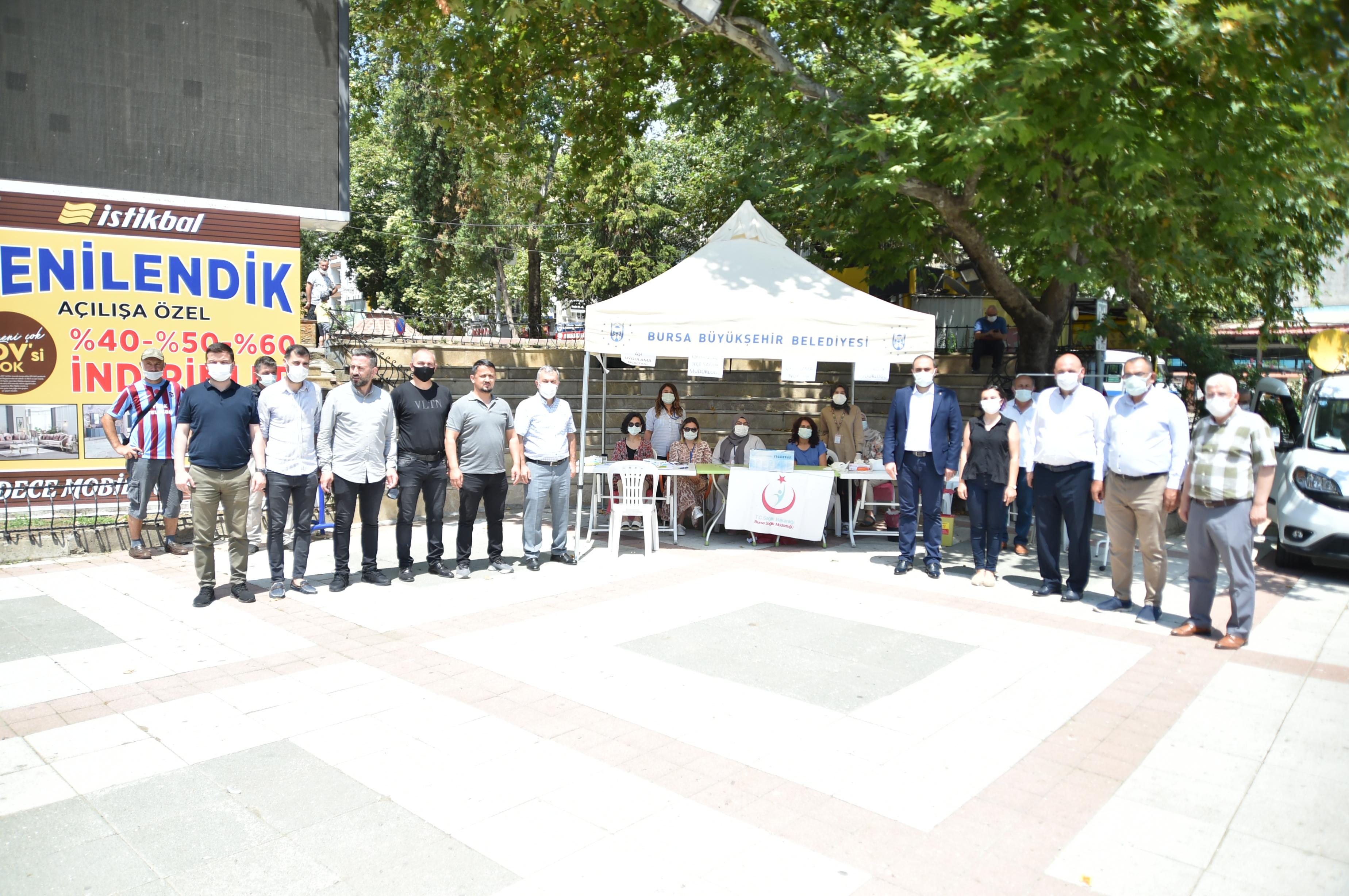 BAŞKAN AYDIN AŞI STANDINI ZİYARET ETTİ 