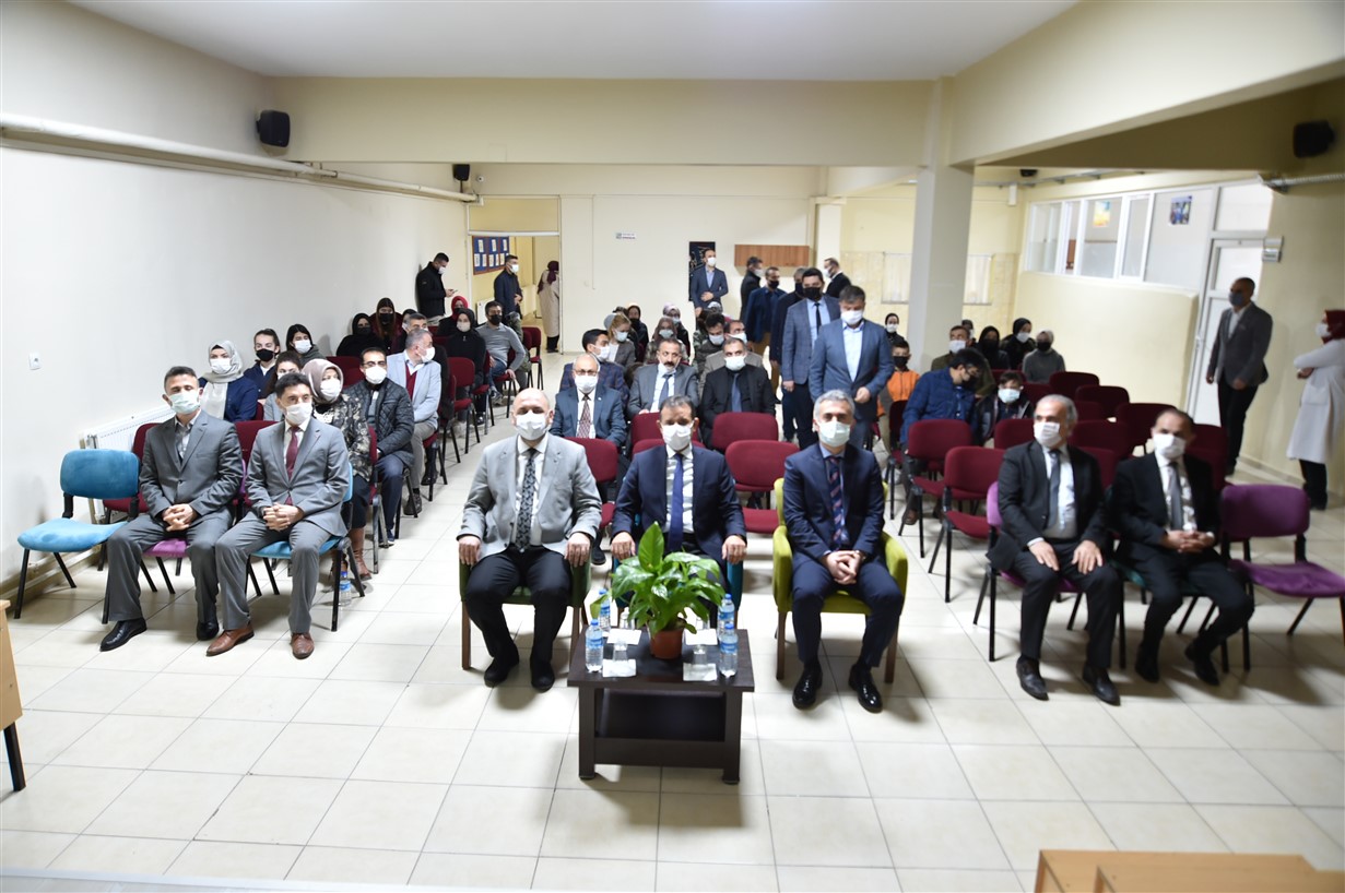 İNSAN HAKLARI GÜNÜNE KUTLAMA