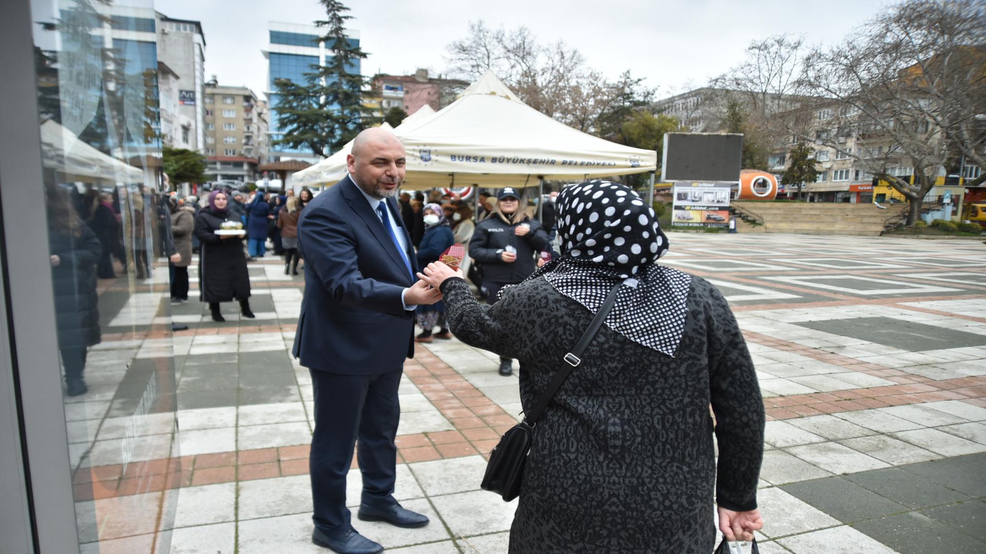 8 MART DÜNYA KADINLAR GÜNÜ KUTLANDI