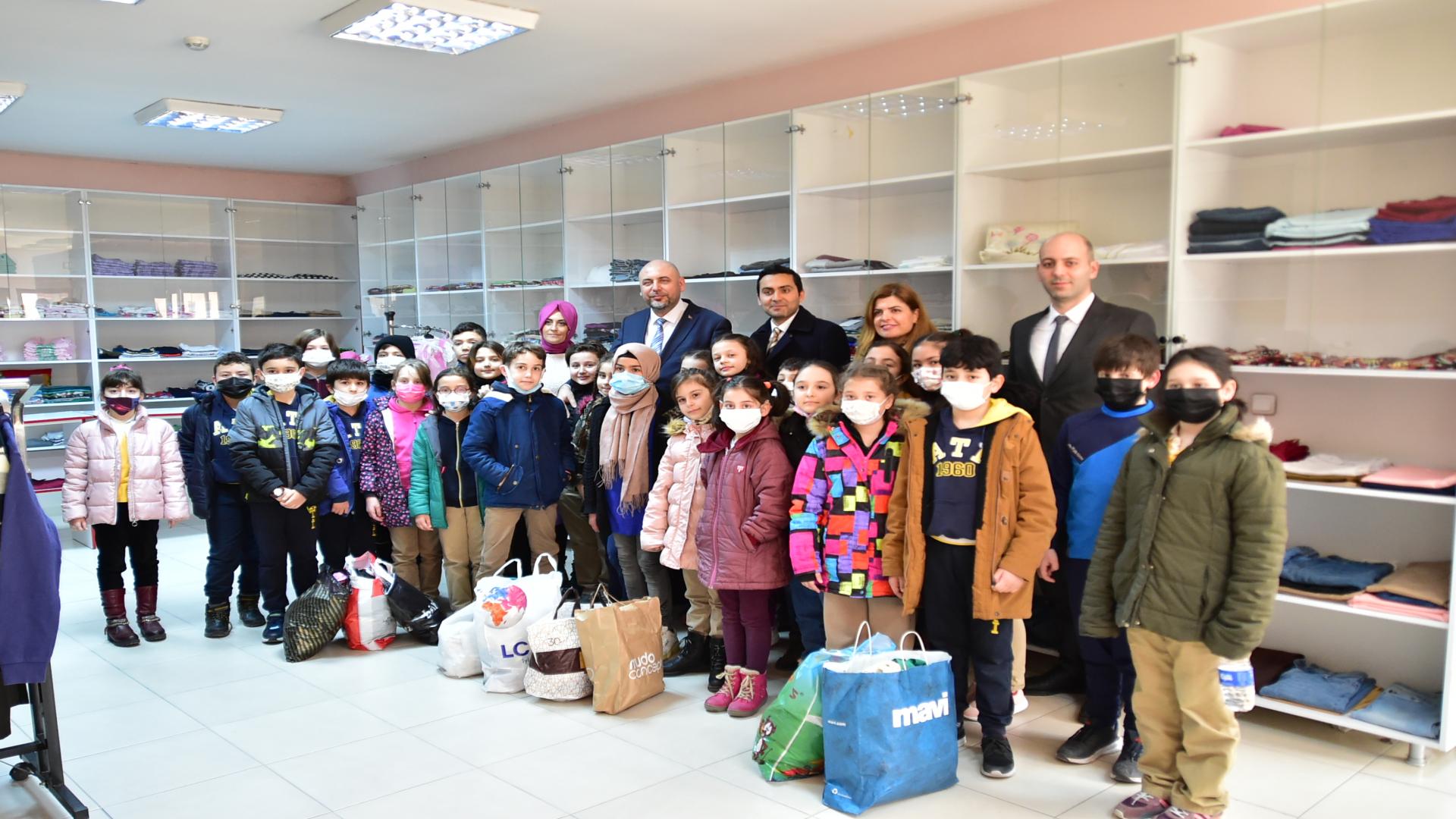 GARDROP PROJESİNE ÖĞRENCİLERDEN DESTEK