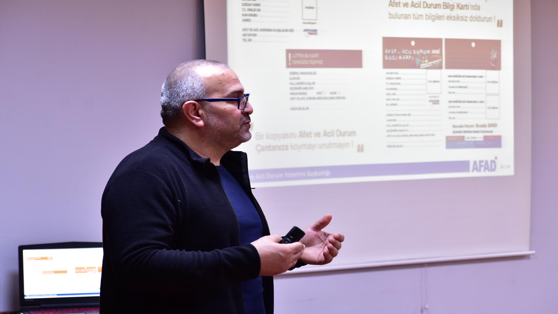 Orhangazi Belediyesi Personeline Afet Farkındalık Eğitimi Verdi