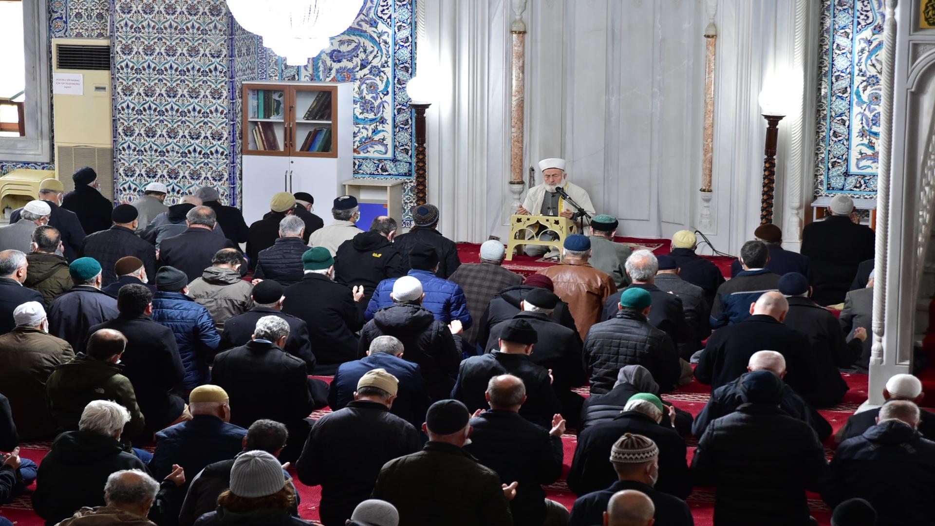 Allah Ayağınıza Taş Değdirmesin