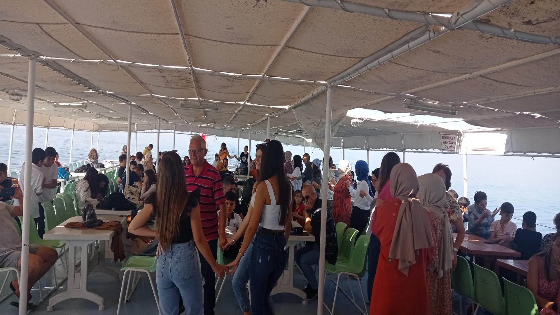 Orhangazi Belediyesinden Mavi Tur Gezi Heyecanı.