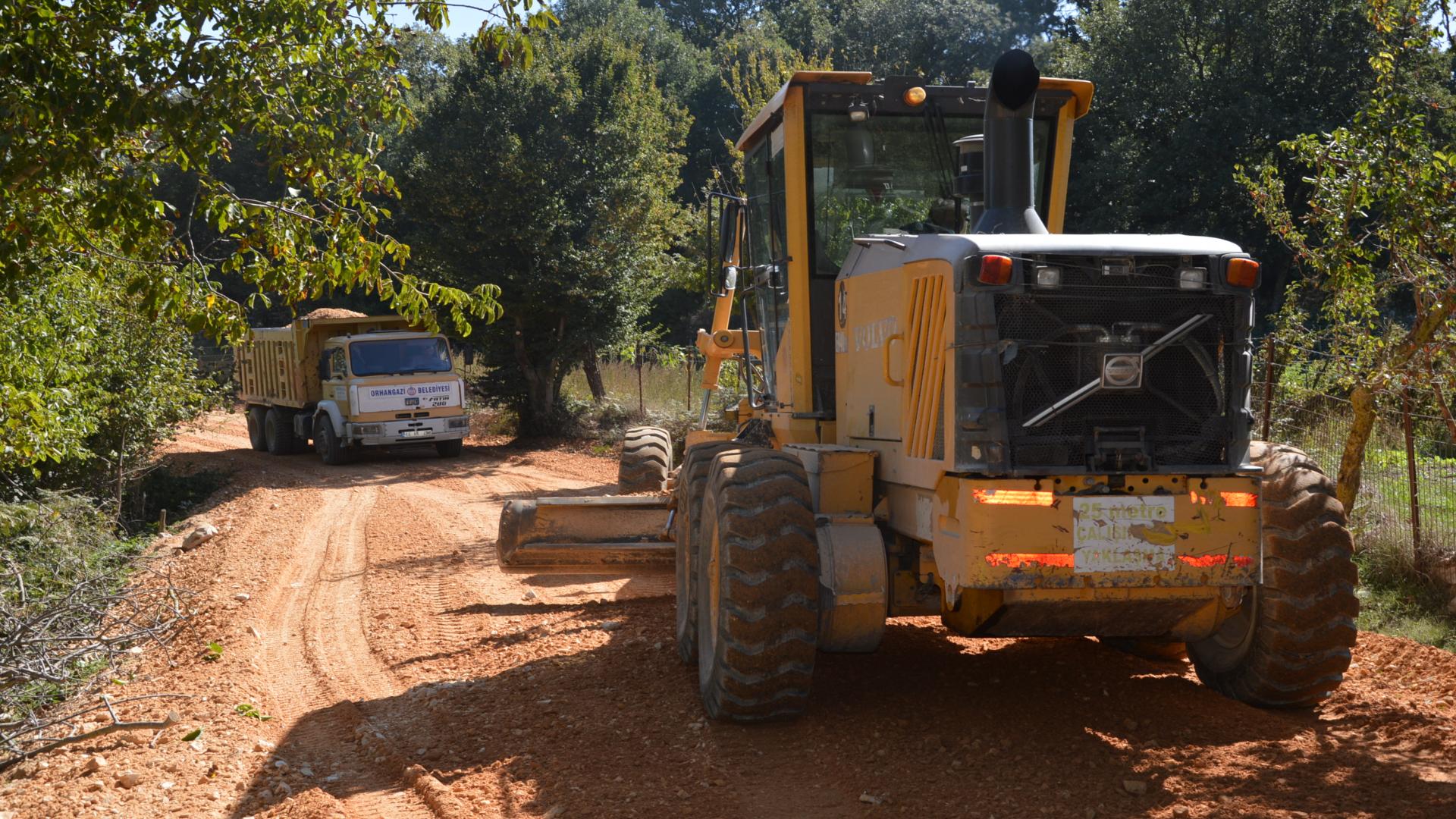 FINDIKLI MAHALLESİ MEZARLIK YOL ÇALIŞMALARI BAŞLADI
