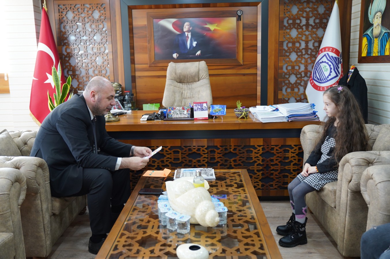 2024 YILININ İLK MESAJI HAZAL’DAN