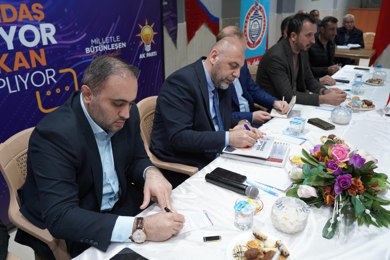 Başkan Aydın Arapzade Mahallesi’nde Vatandaşlarla Buluştu