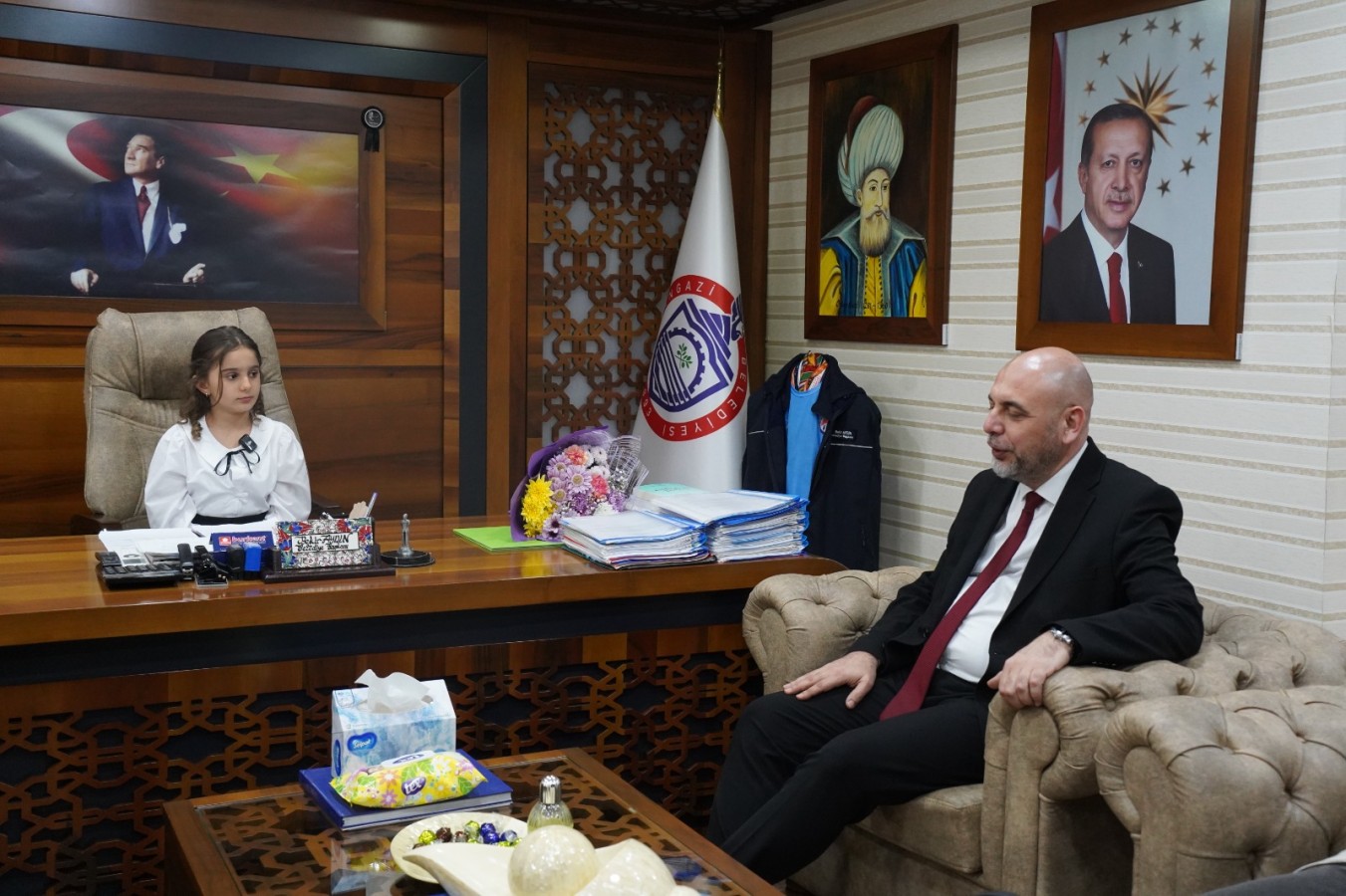 Başkan Aydın, Makamını Bir Günlüğüne İlkokul Öğrencisine Devretti