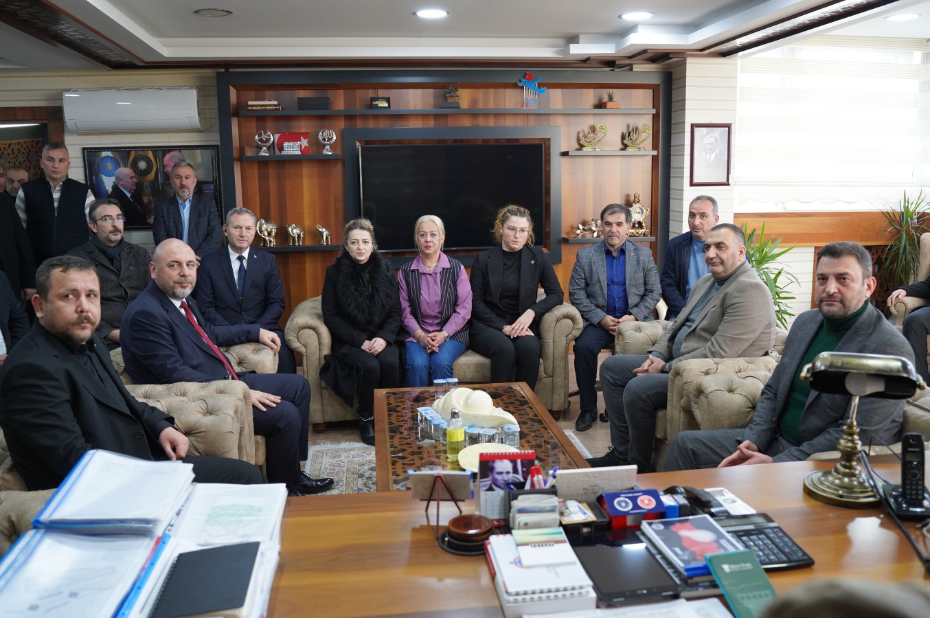 Başkan Aydın MHP Bursa İl Başkanı Muhammet Tekin ile görüştü