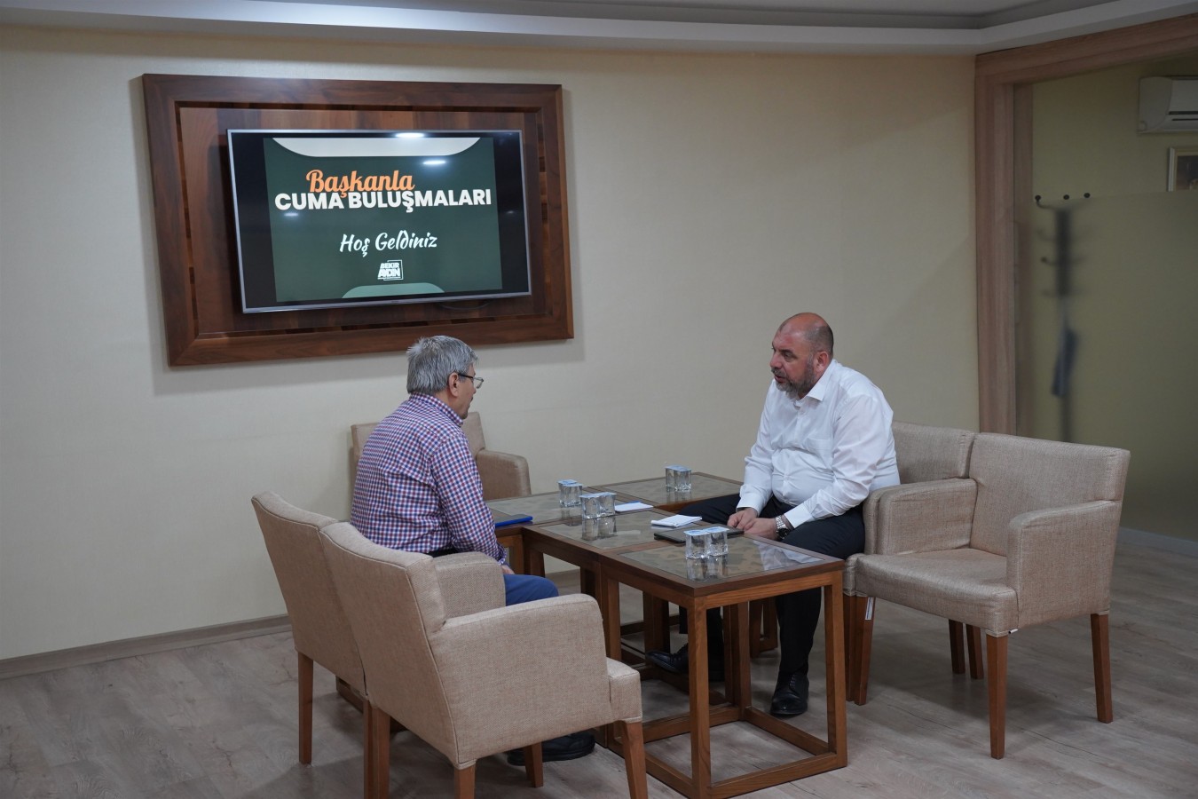 Başkan Aydın Randevusuz Cuma Buluşmalarını Sürdürüyor