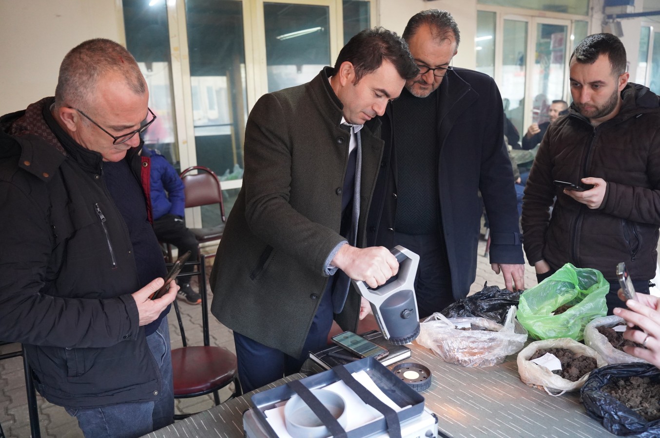 Başkan Aydın Ücretsiz Toprak Analiz Çalışmasına Katıldı