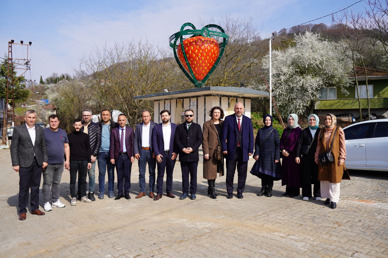 Başkan Aydın ve Ekibi Çalışmalarını Sürdürüyor