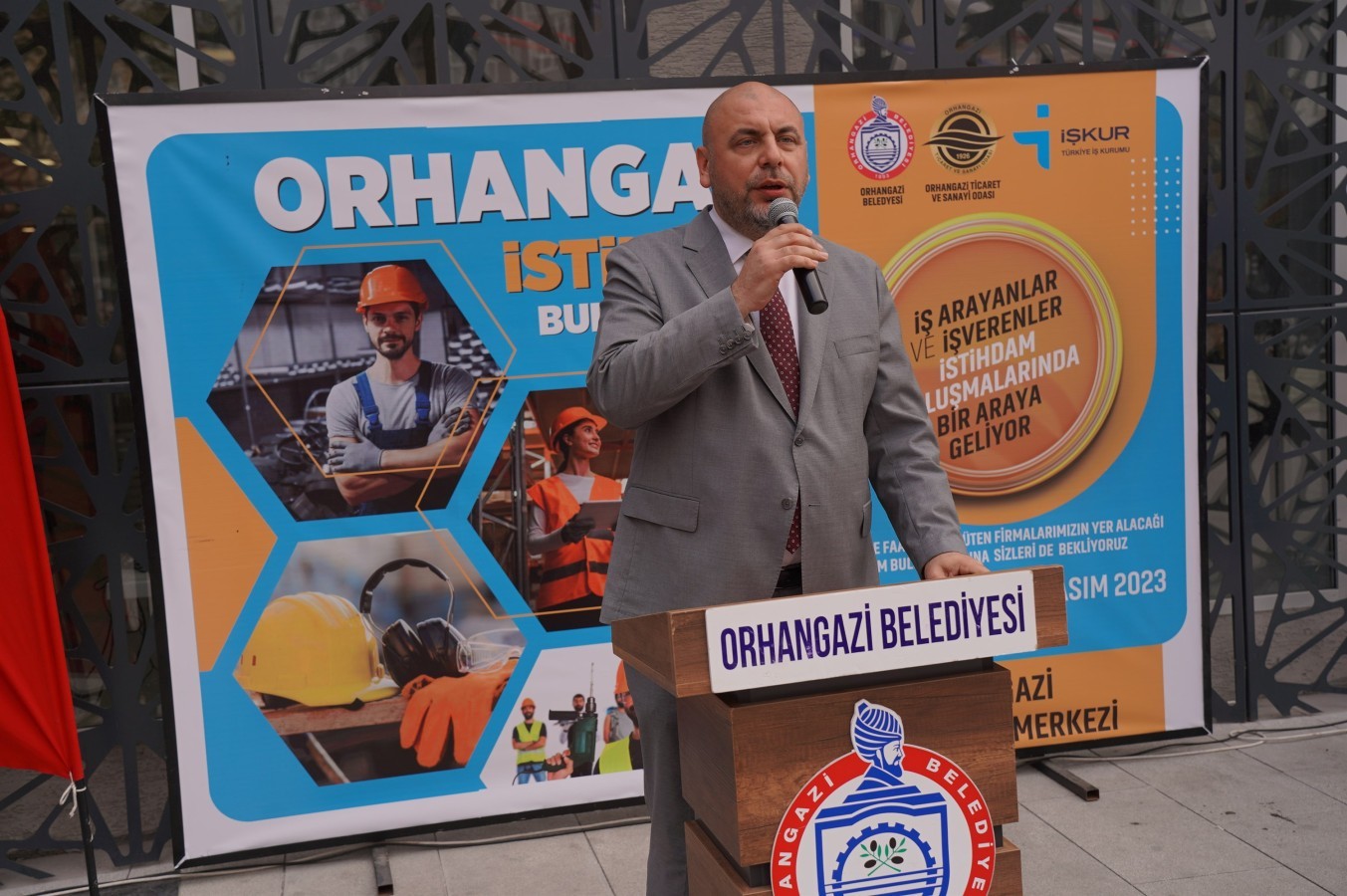 Başkan Aydından İstihdam Başarısı, Beş Yılda 2284 Kişiye İş İmkânı