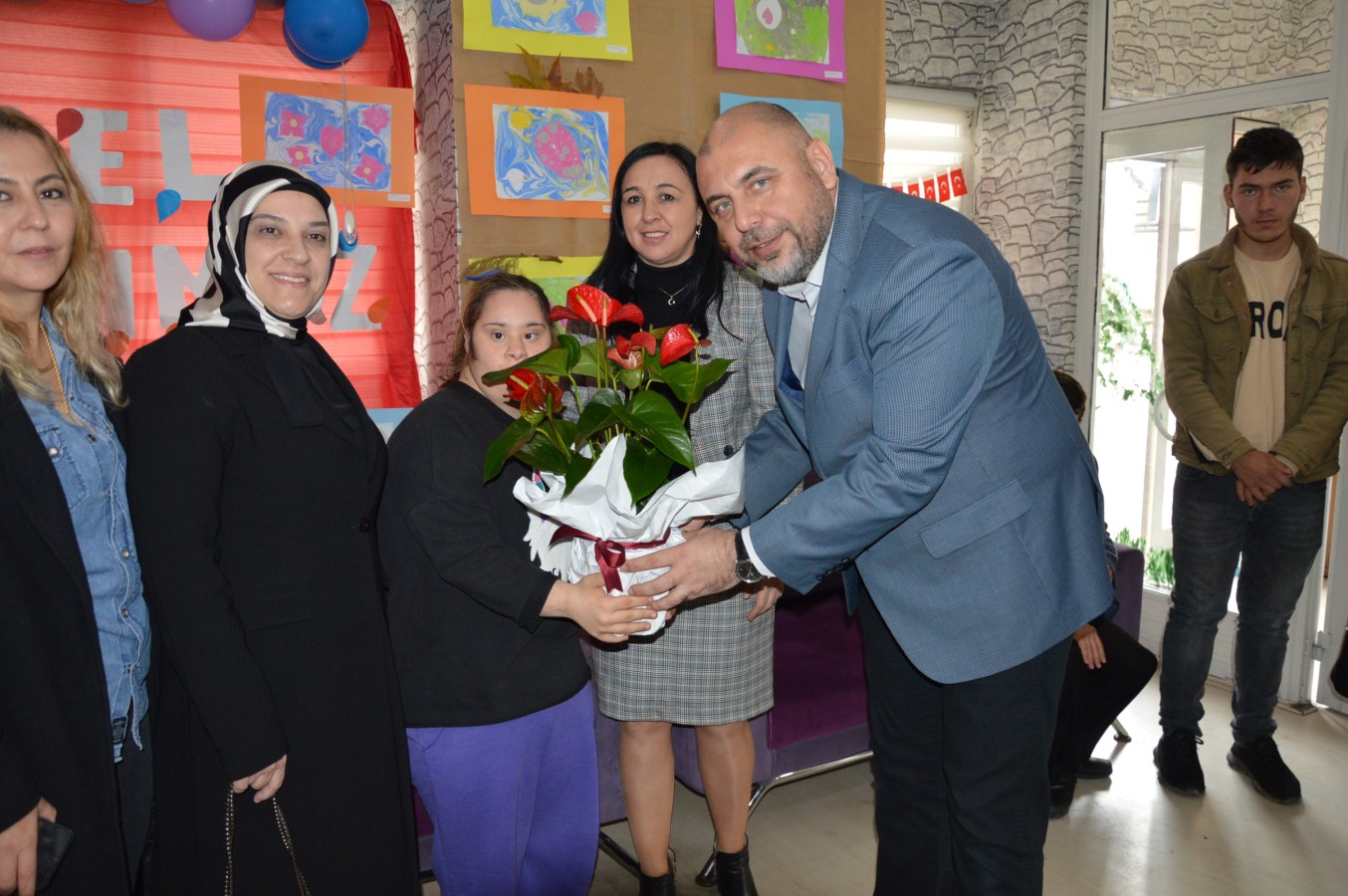 Başkan Aydından Yoğun Dünya Engelliler Günü Mesaisi.