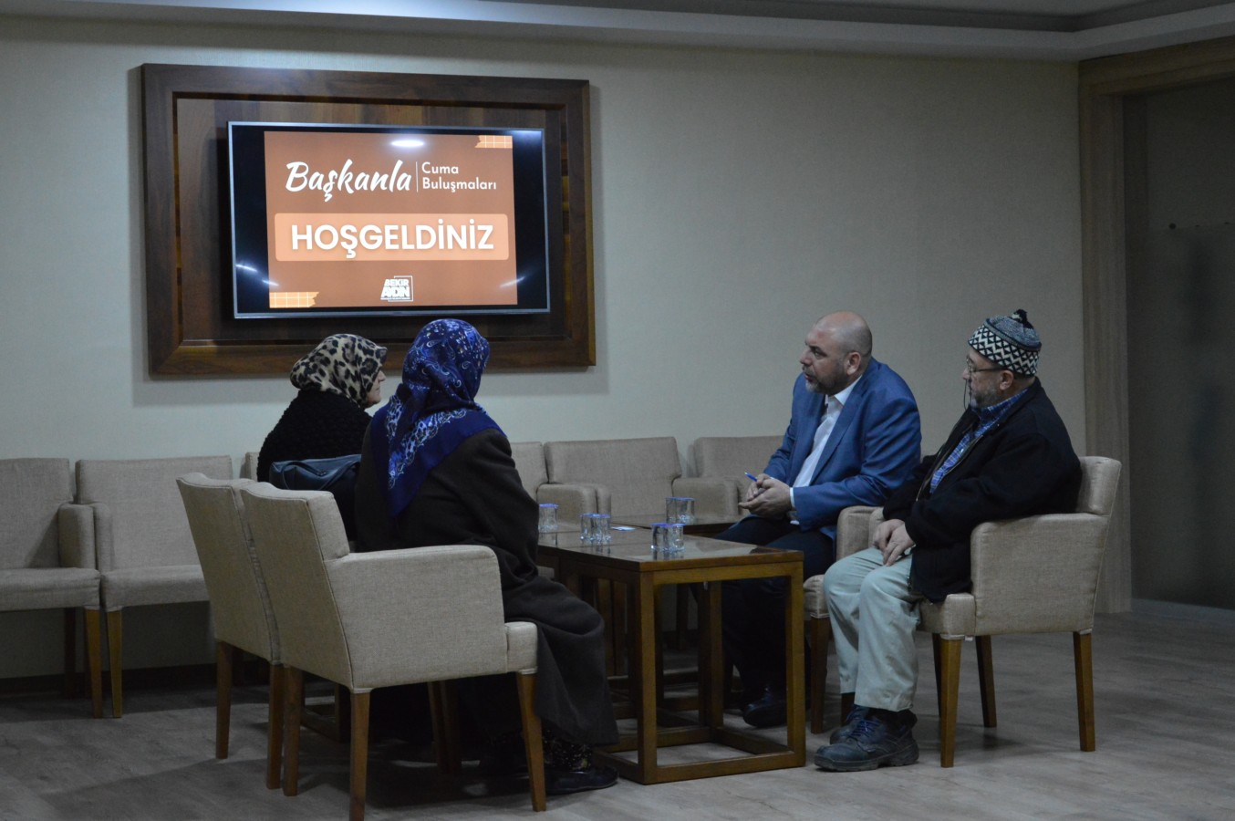 Belediye Başkanı Aydın Cuma Buluşmaları Kapsamında Hemşehrileri ile bir araya geldi