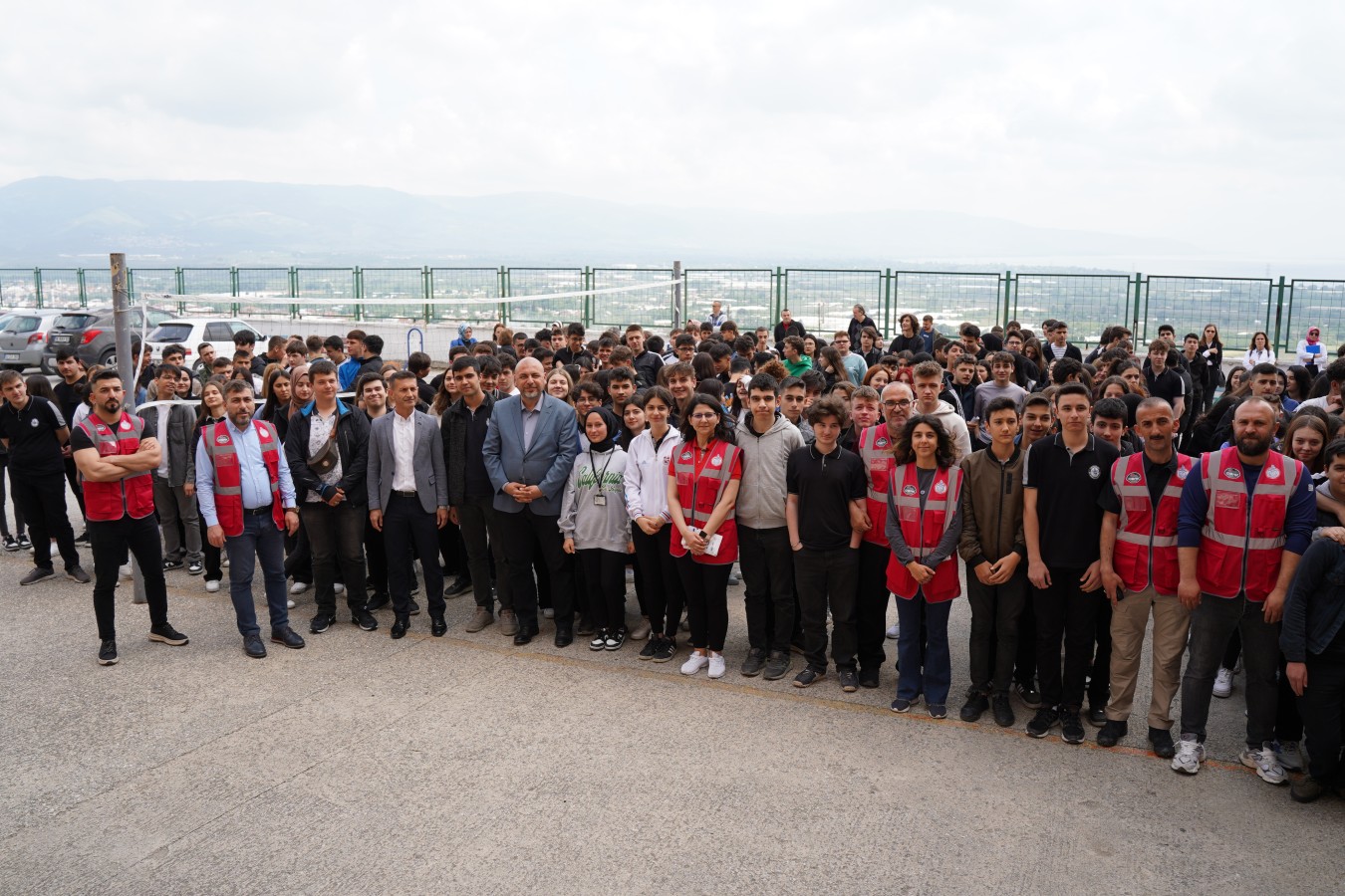 Belediye Başkanı Aydın OBAK’ın Öğrencilere Verdiği Afet Farkındalık Eğitimine Katıldı