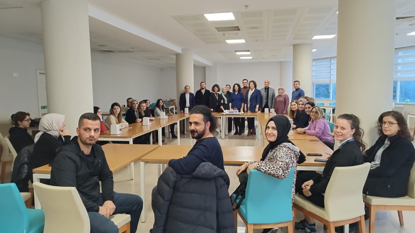 Beyaz Masa Ekipleri Şehrin Değerlerini Kucaklamaya Devam Ediyor