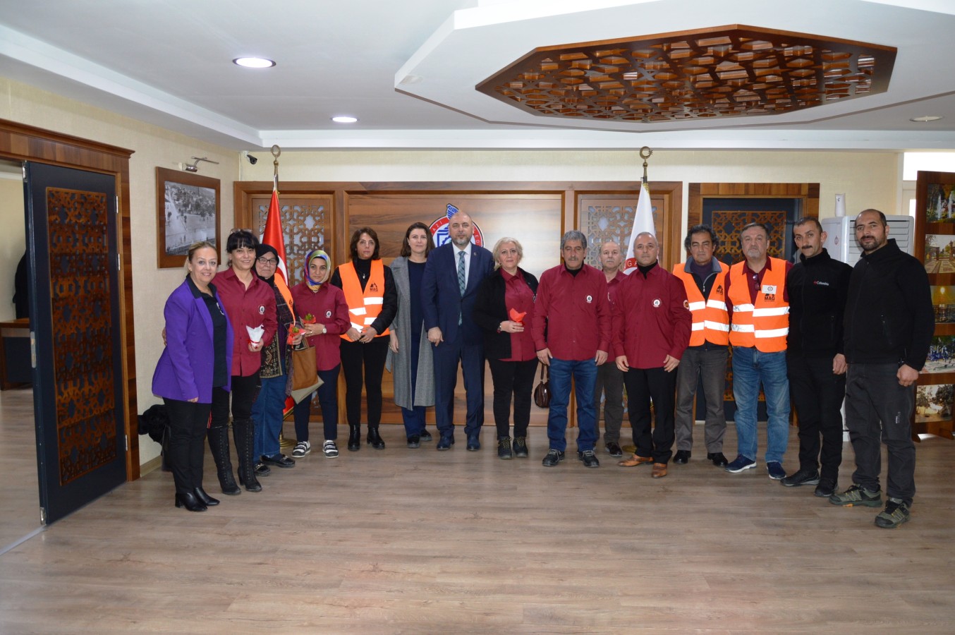 BURSA MAG-DER BAŞKANI YUSUF YUMRU’DAN BAŞKAN AYDIN’A ZİYARET