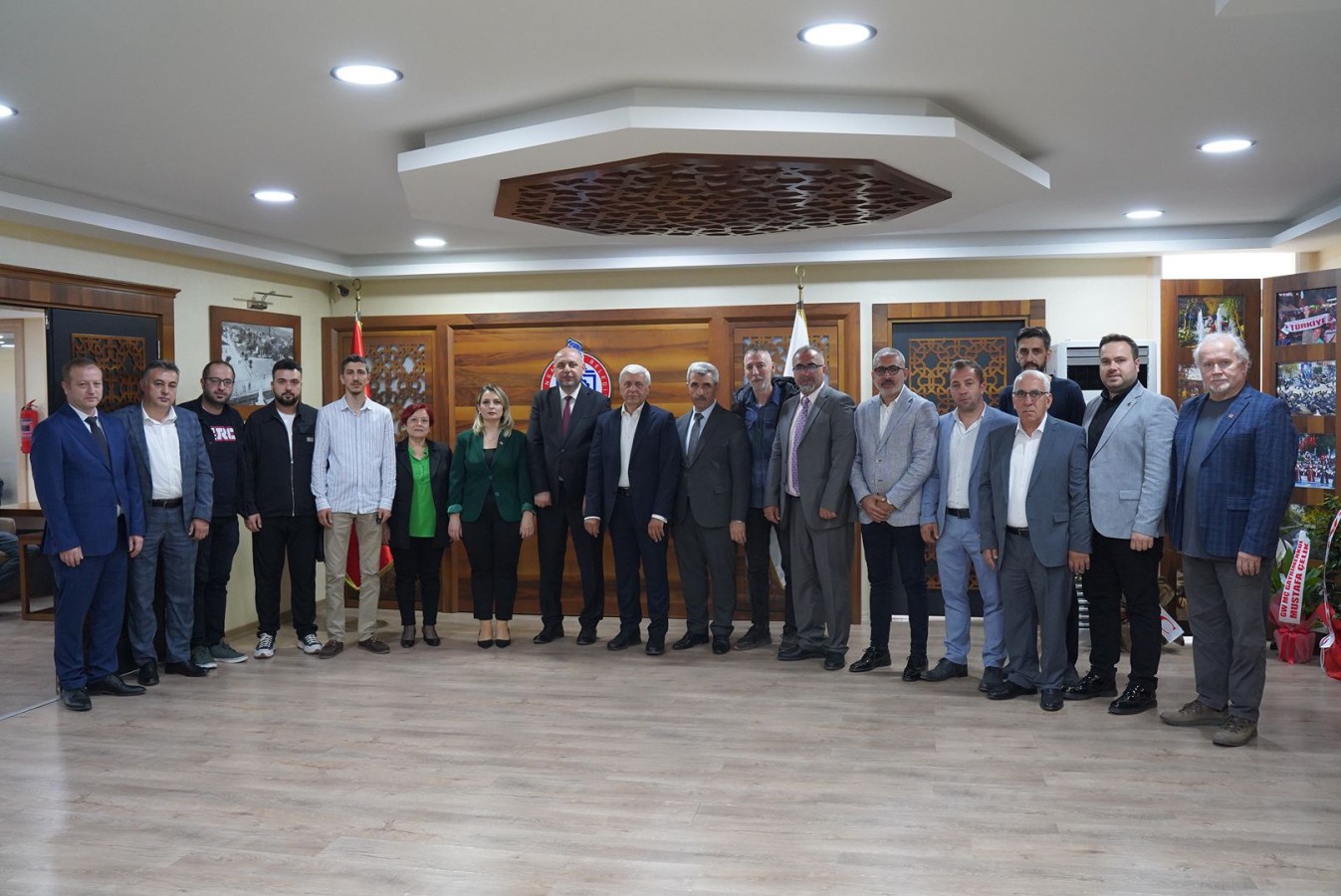 CHP’den Aydın'a Tebrik Ziyareti