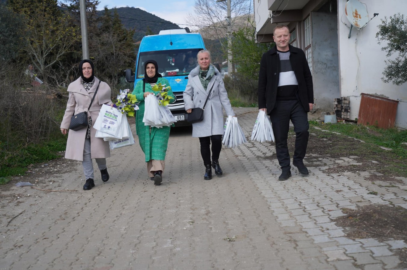 Cumhur İttifakı Çakırlı ve Keramet Mahallelerinde Kapı Kapı Hemşehrilerini Ziyaret Etti