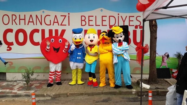 Belediyemizce Yaptirilan Çocuk Kulübü Açildi 