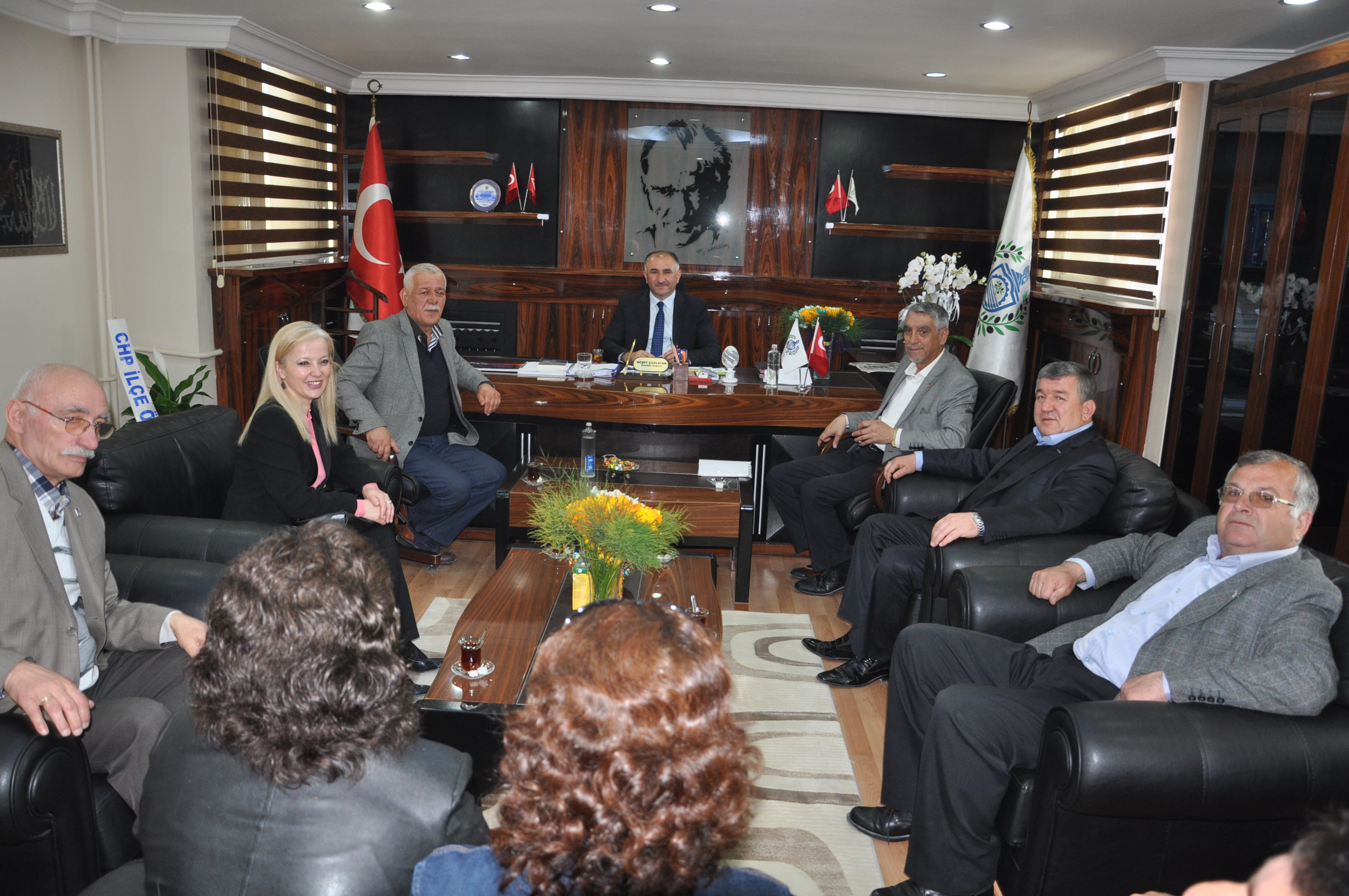 Baskan Çaglayan'a Orhangazi CHP' Yönetiminden Hayirli Olsun Ziyareti 