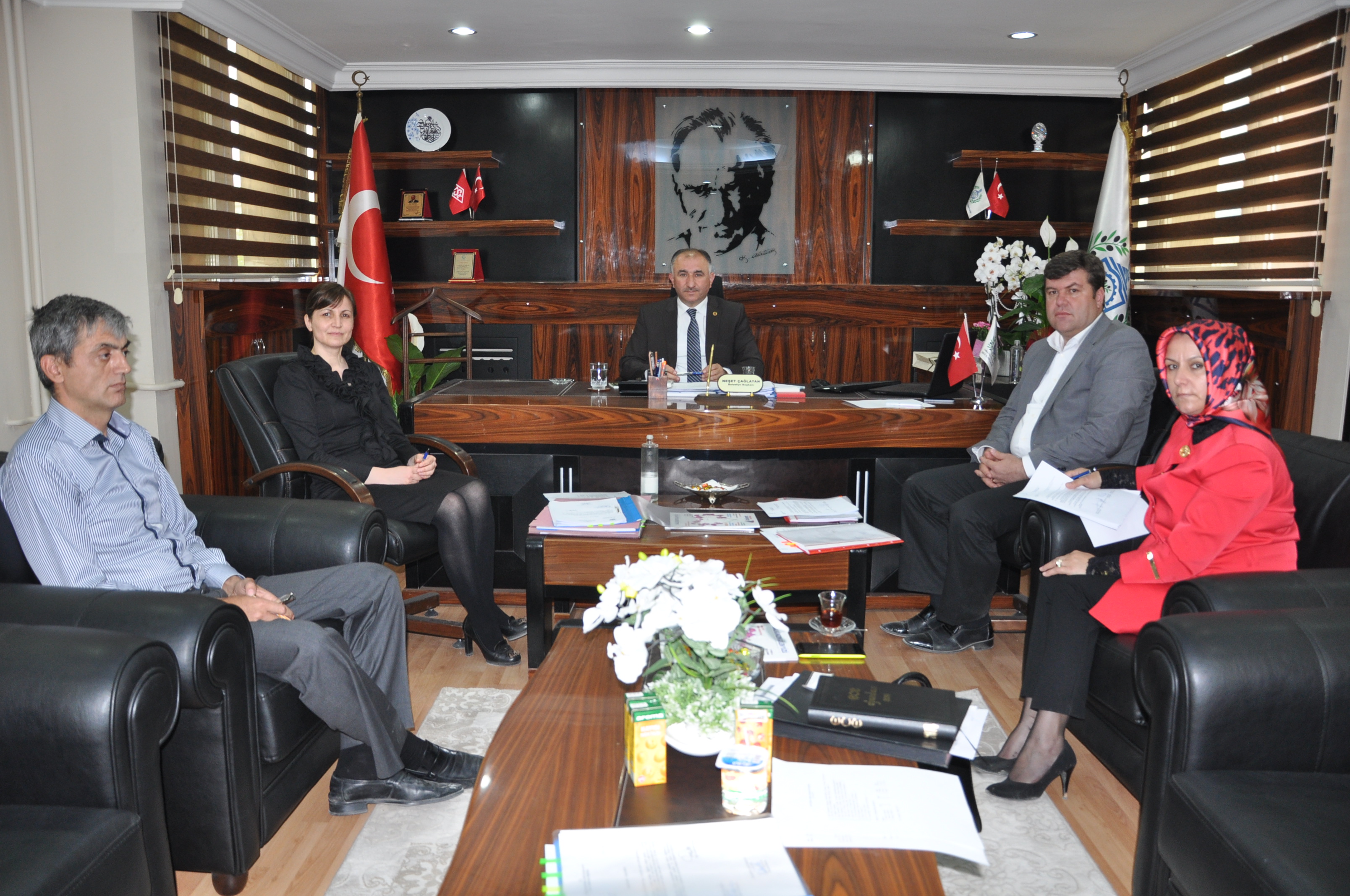 Orhangazi Belediyesi Yeni Encümeni Toplandi 