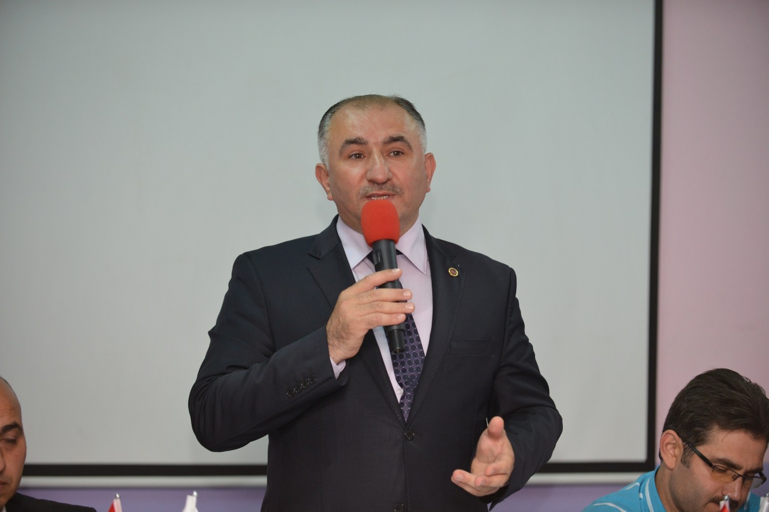 Belediye Baskani Neset Çaglayan, Dört Mahalle Için Dogalgaz Müjdesi Verdi. 