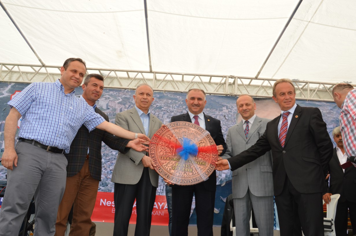 Belediye Baskani Neset Çaglayan Ikinci Kez 'Kadirga Agasi' Seçildi 