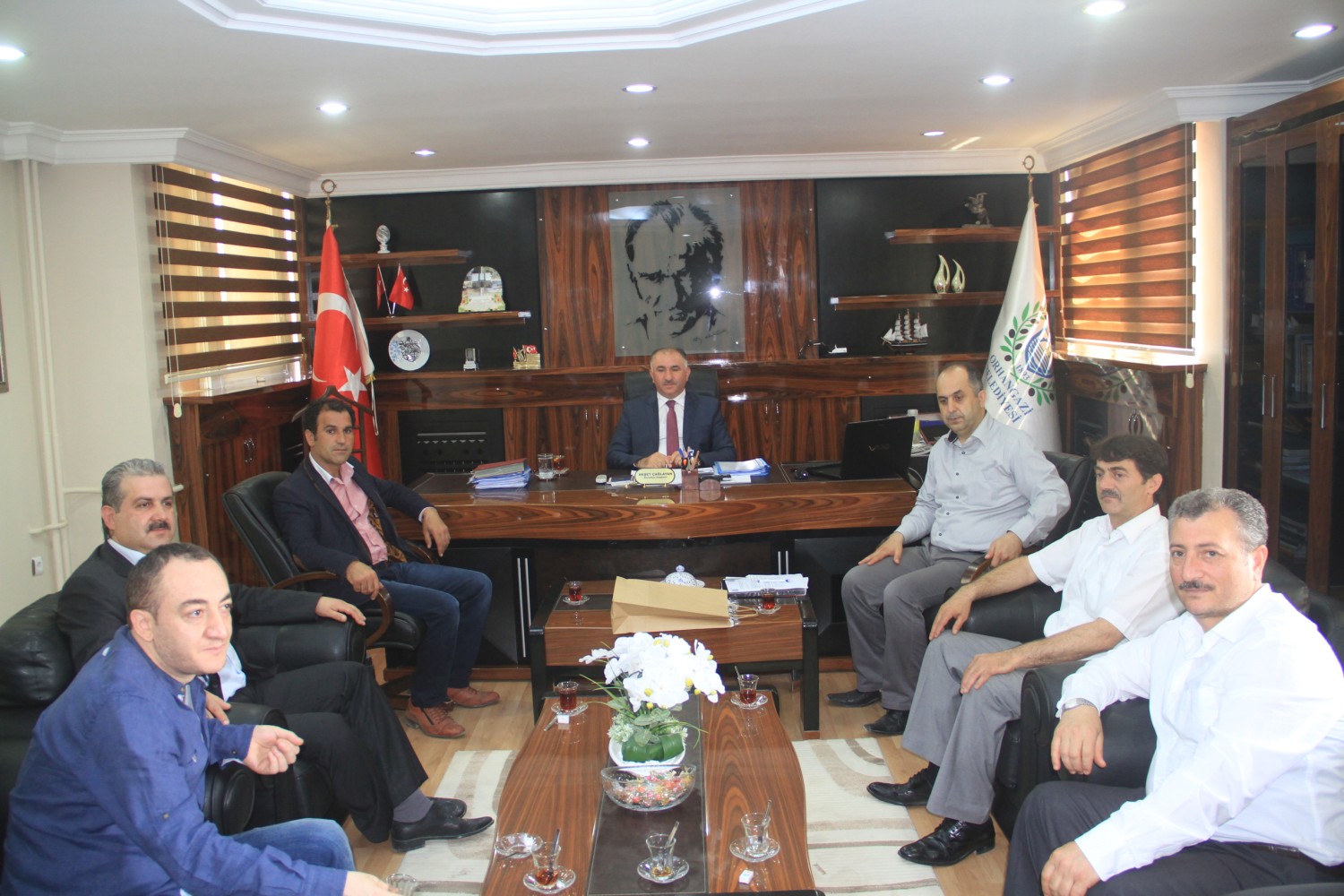 Gençlerbirligi Yönetim Kurulu Baskani Suat Çiftçi, Belediye Baskani Neset Çaglayan’i Makaminda Ziyaret Etti 