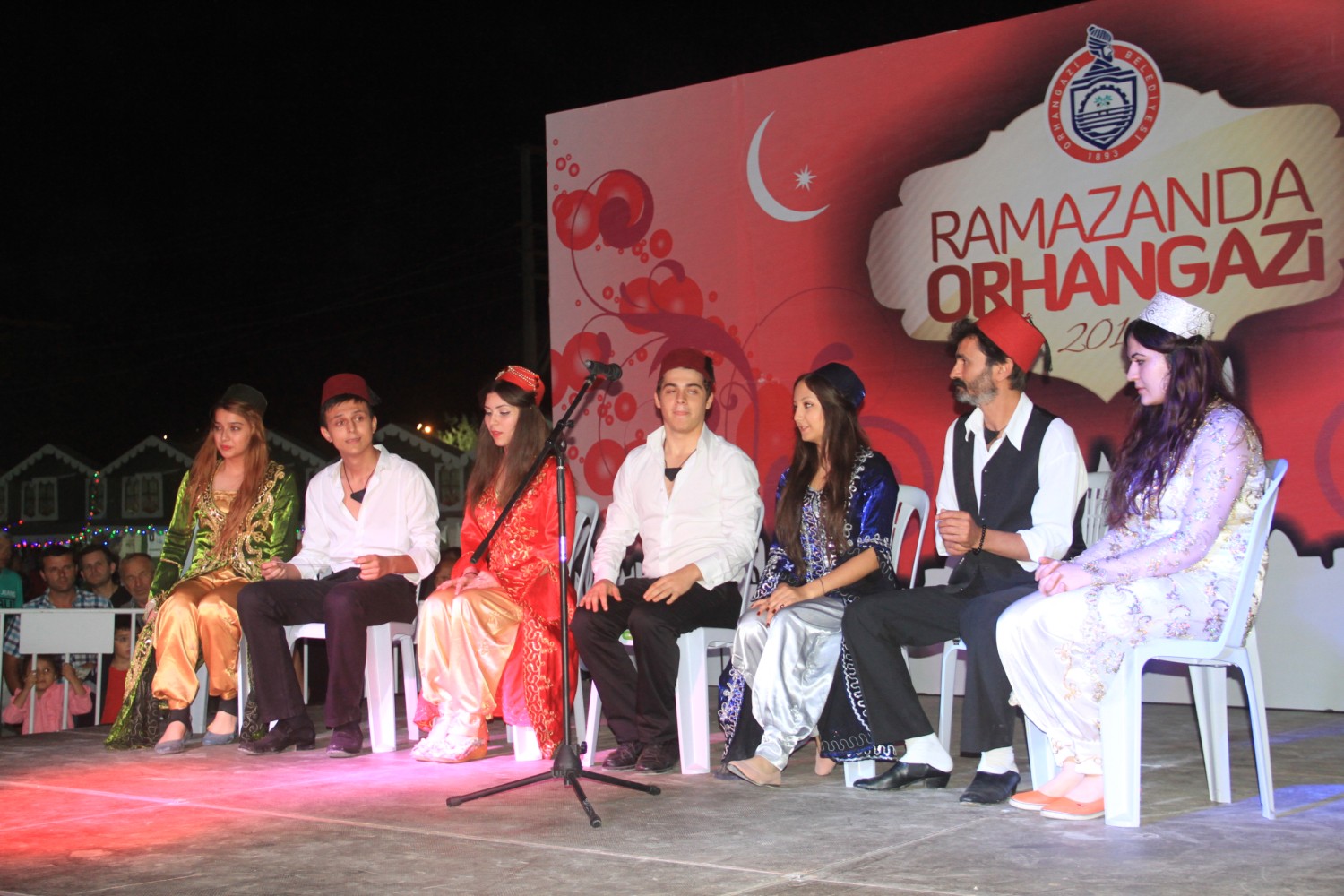 Osmanli Sokaginda Bursa Kültür Sanat Tiyatro Ekibi Sahne Aldi 