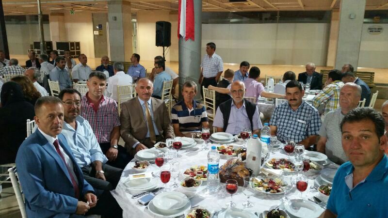 Belediye Baskani Neset Çaglayan Bursa Valiligi Tarafindan Düzenlenen Iftar Yemegine Katildi 